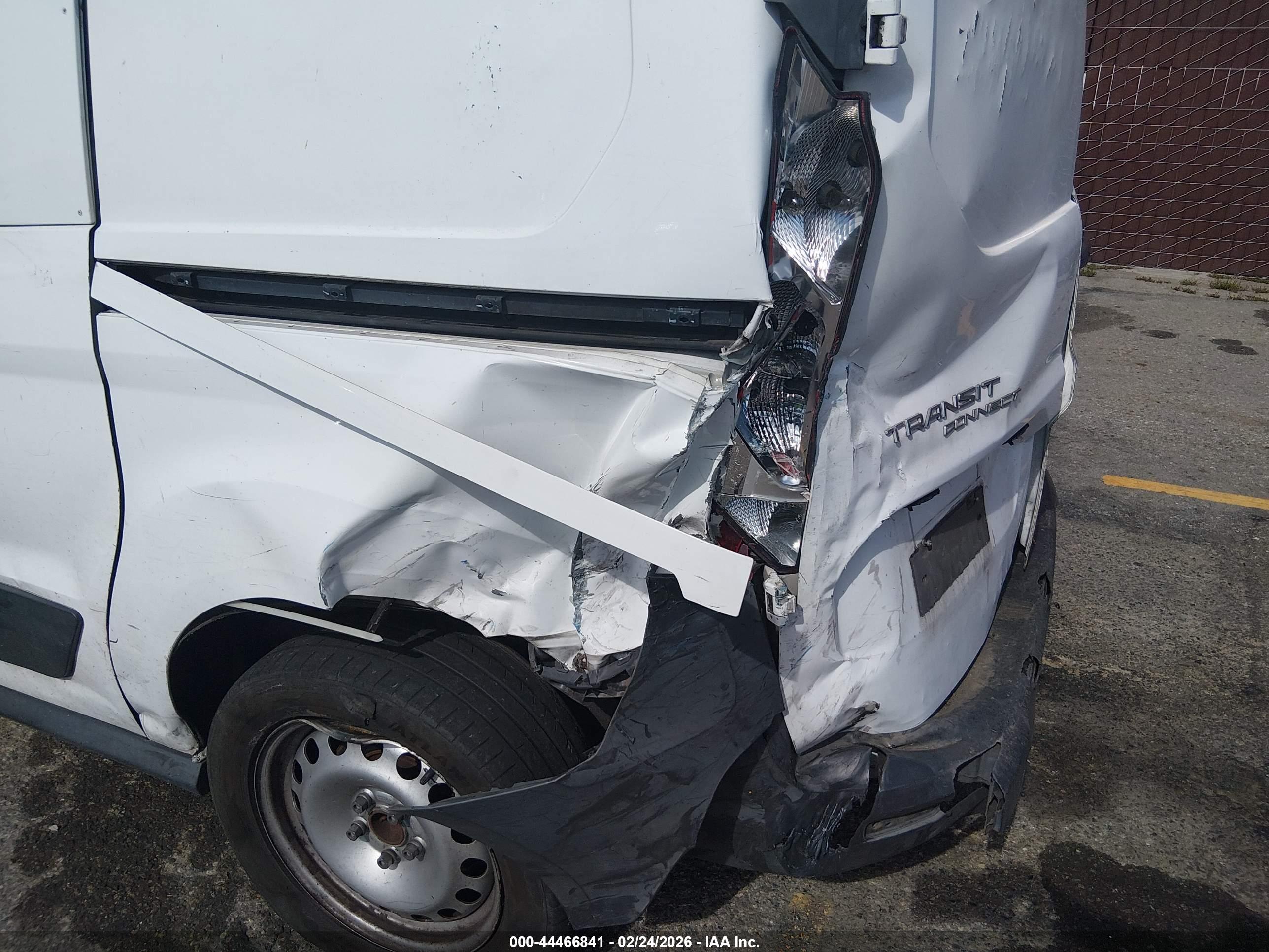 FORD TRANSIT image 6