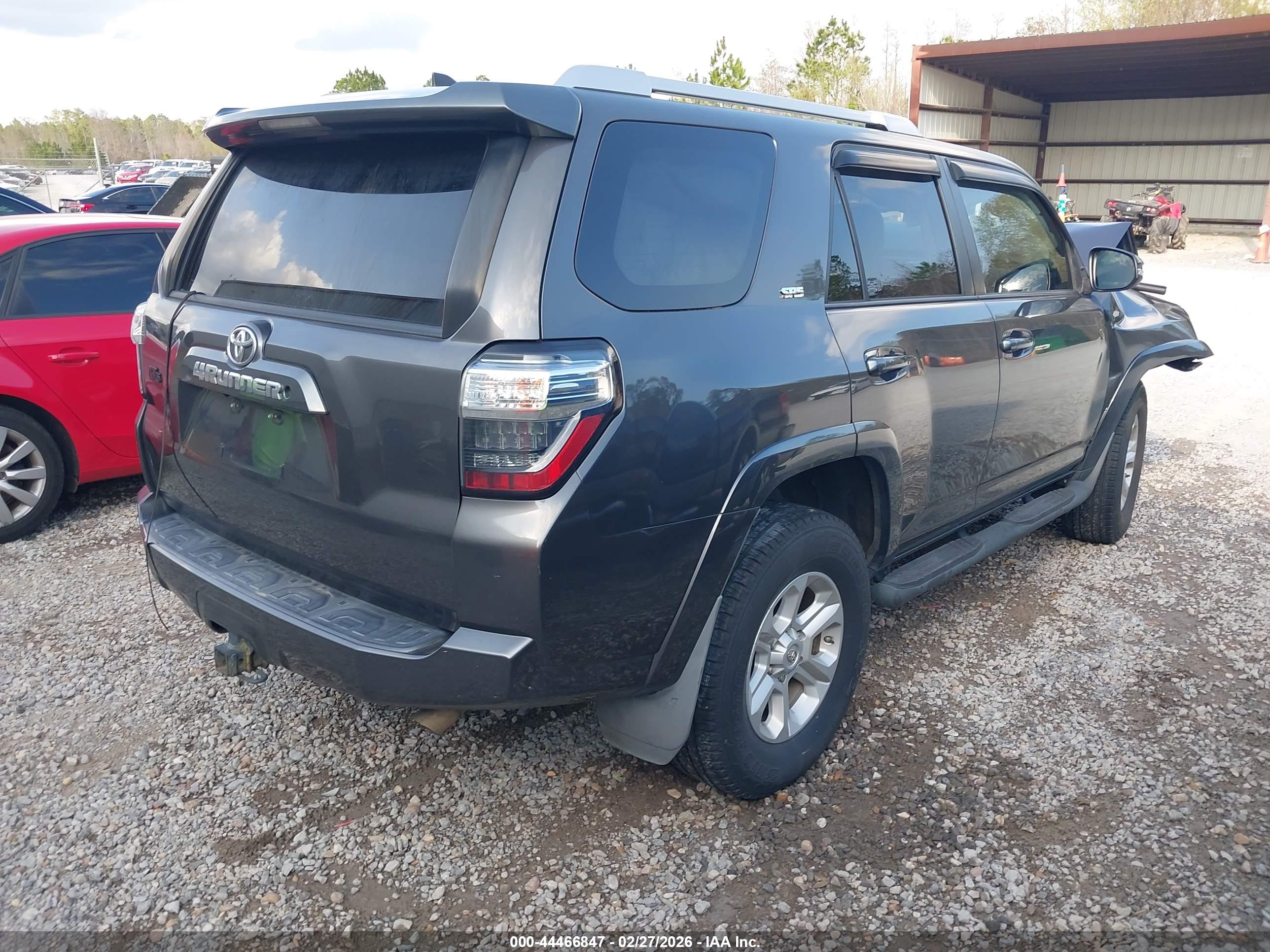 TOYOTA 4RUNNER image 4