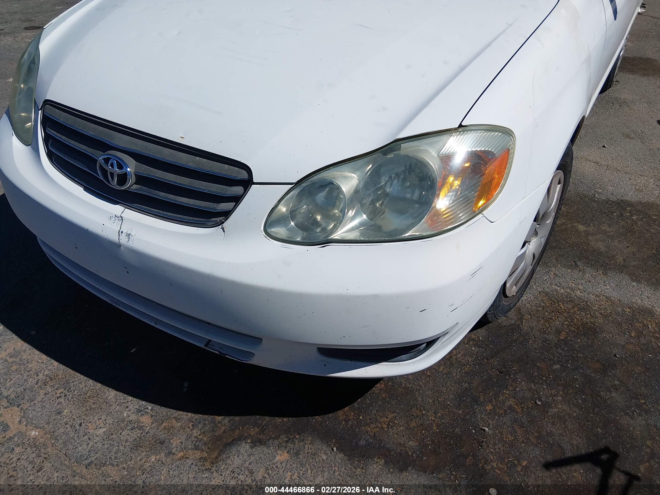 TOYOTA COROLLA image 6