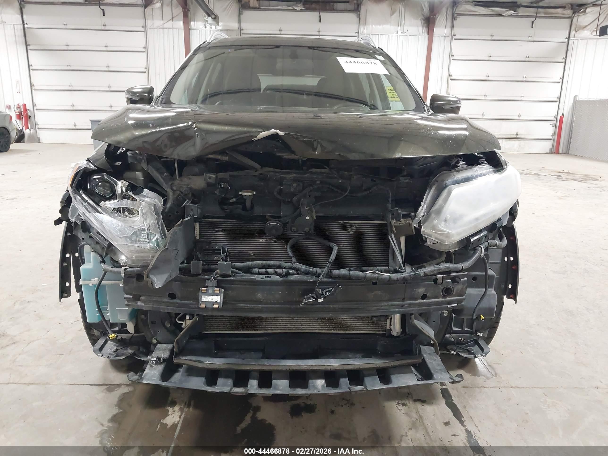 NISSAN ROGUE image 6