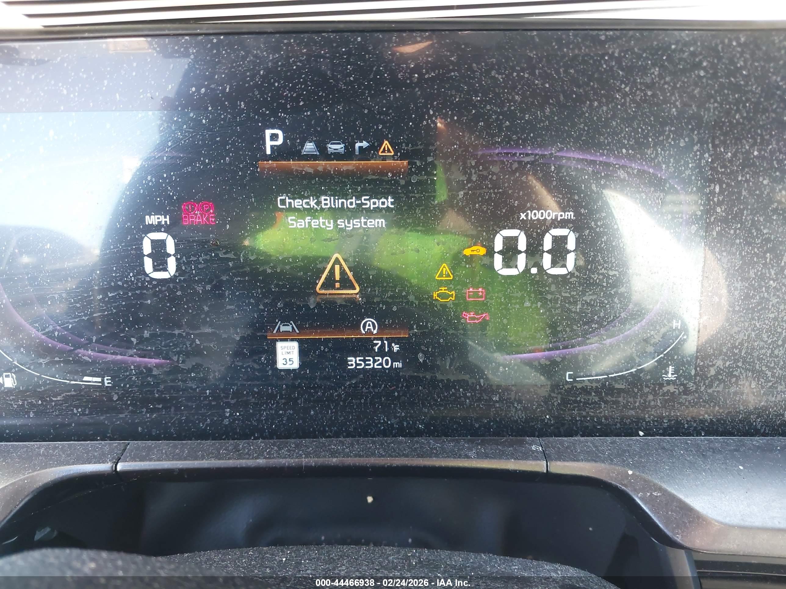 KIA TELLURIDE image 7
