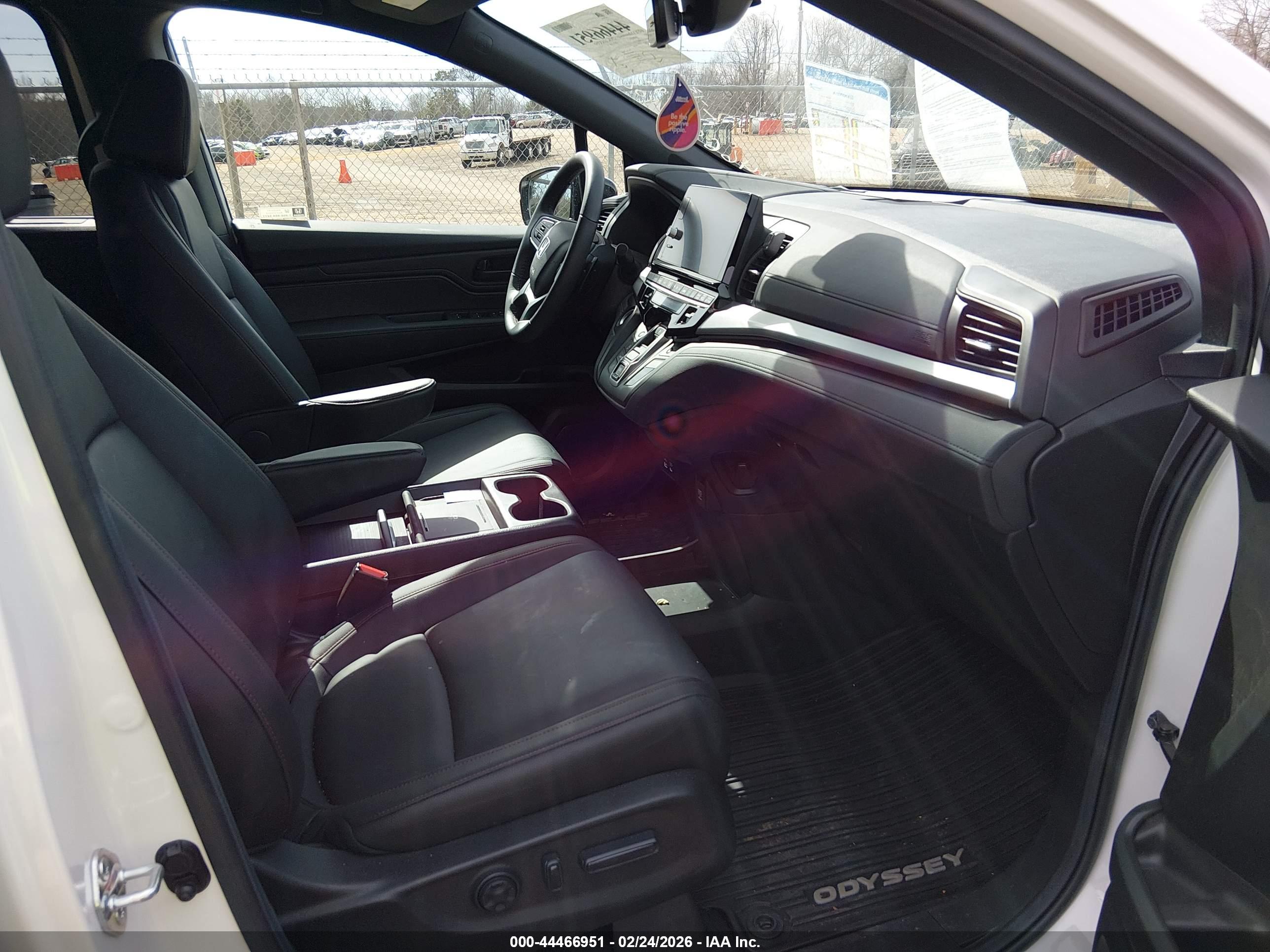 HONDA ODYSSEY image 5