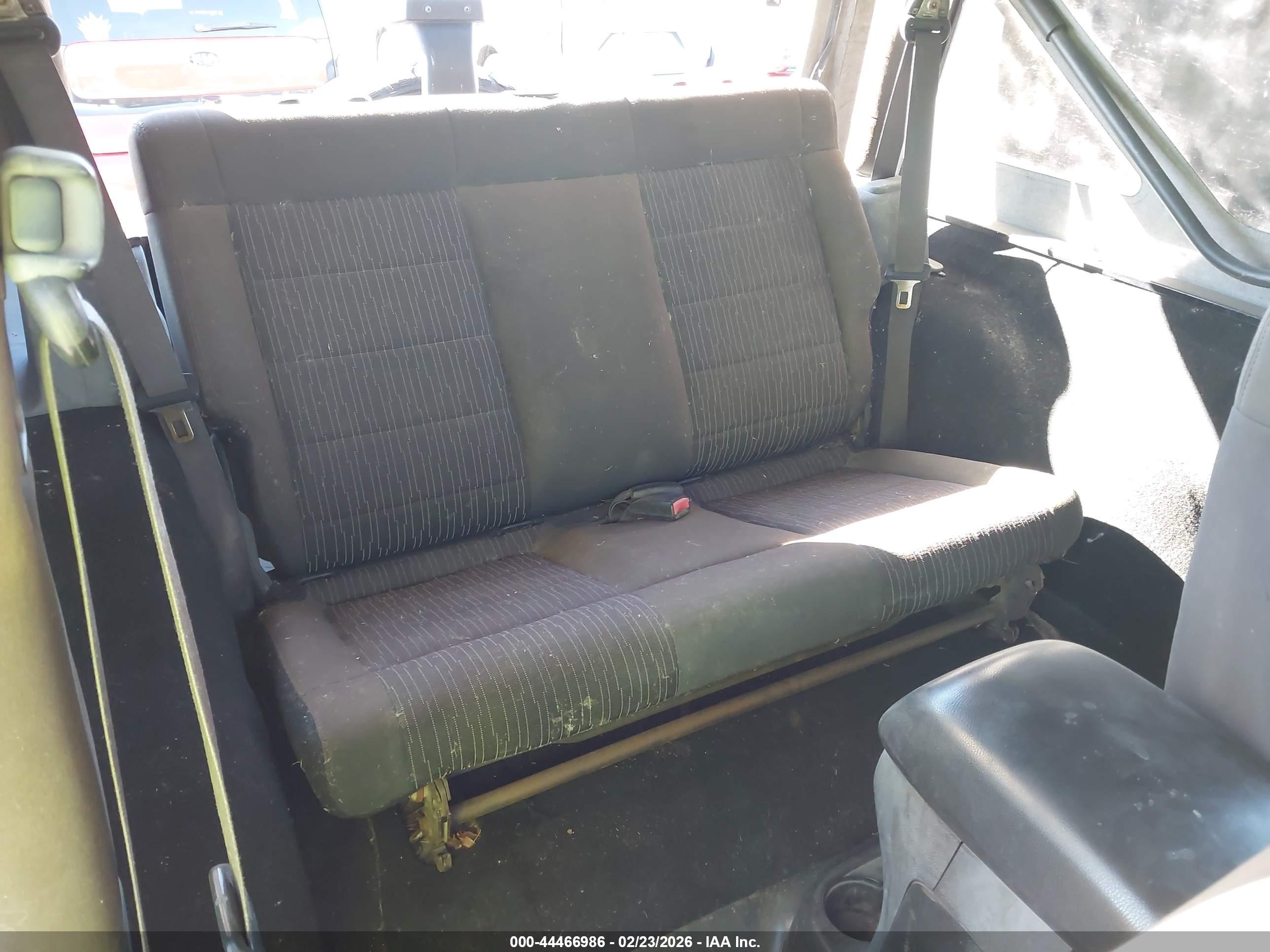 JEEP WRANGLER image 8
