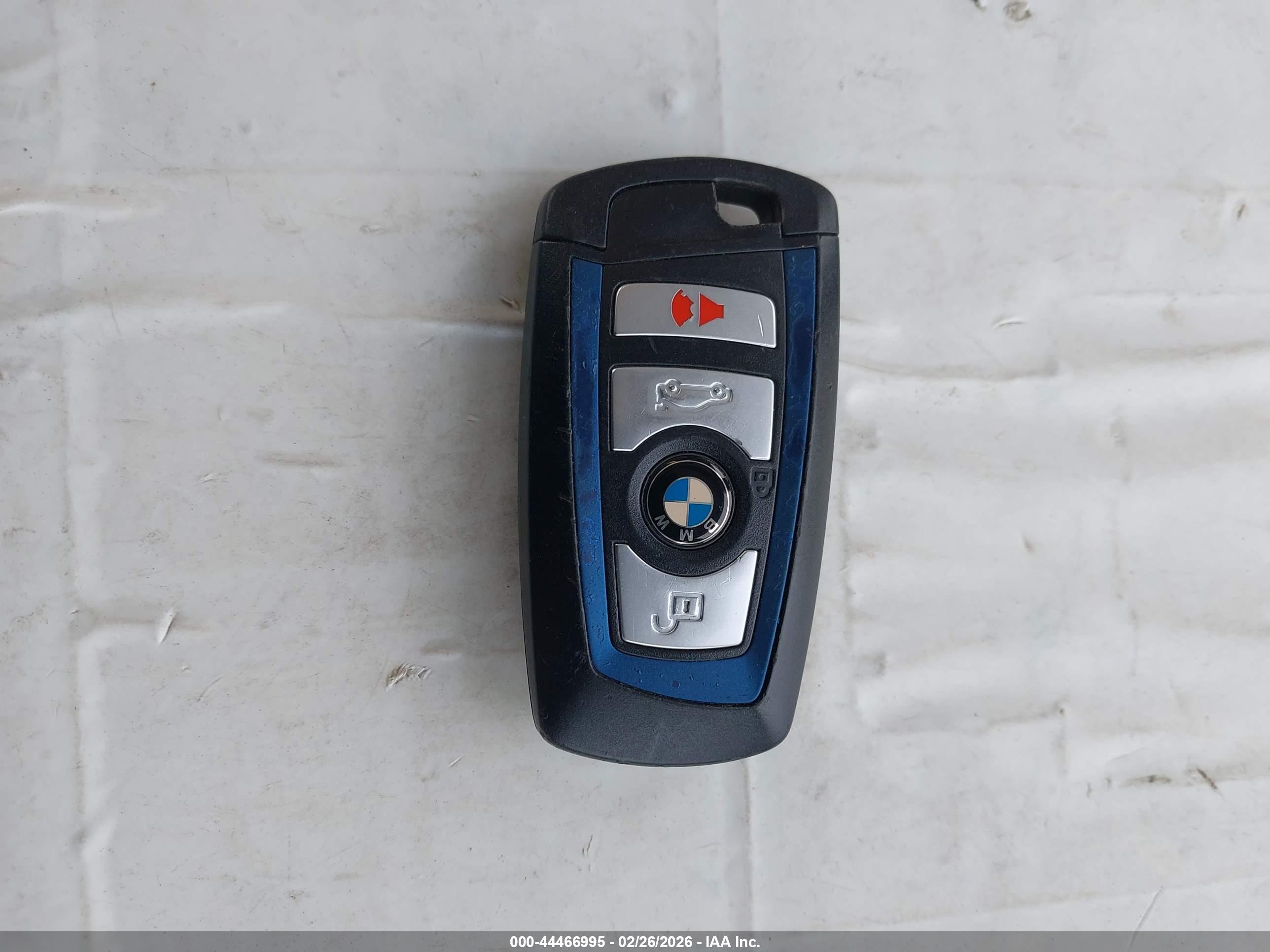 BMW 328I image 11