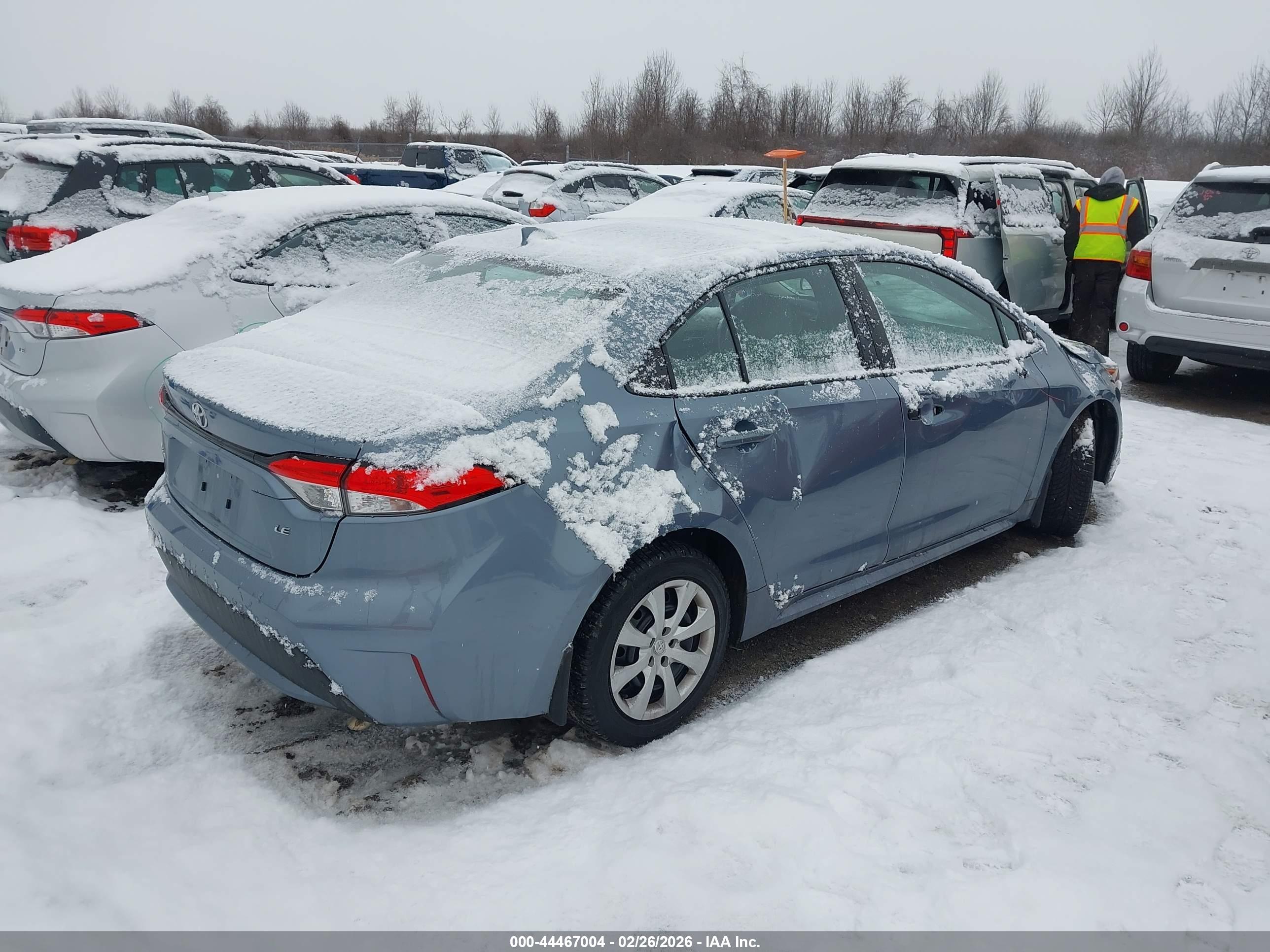 TOYOTA COROLLA image 4