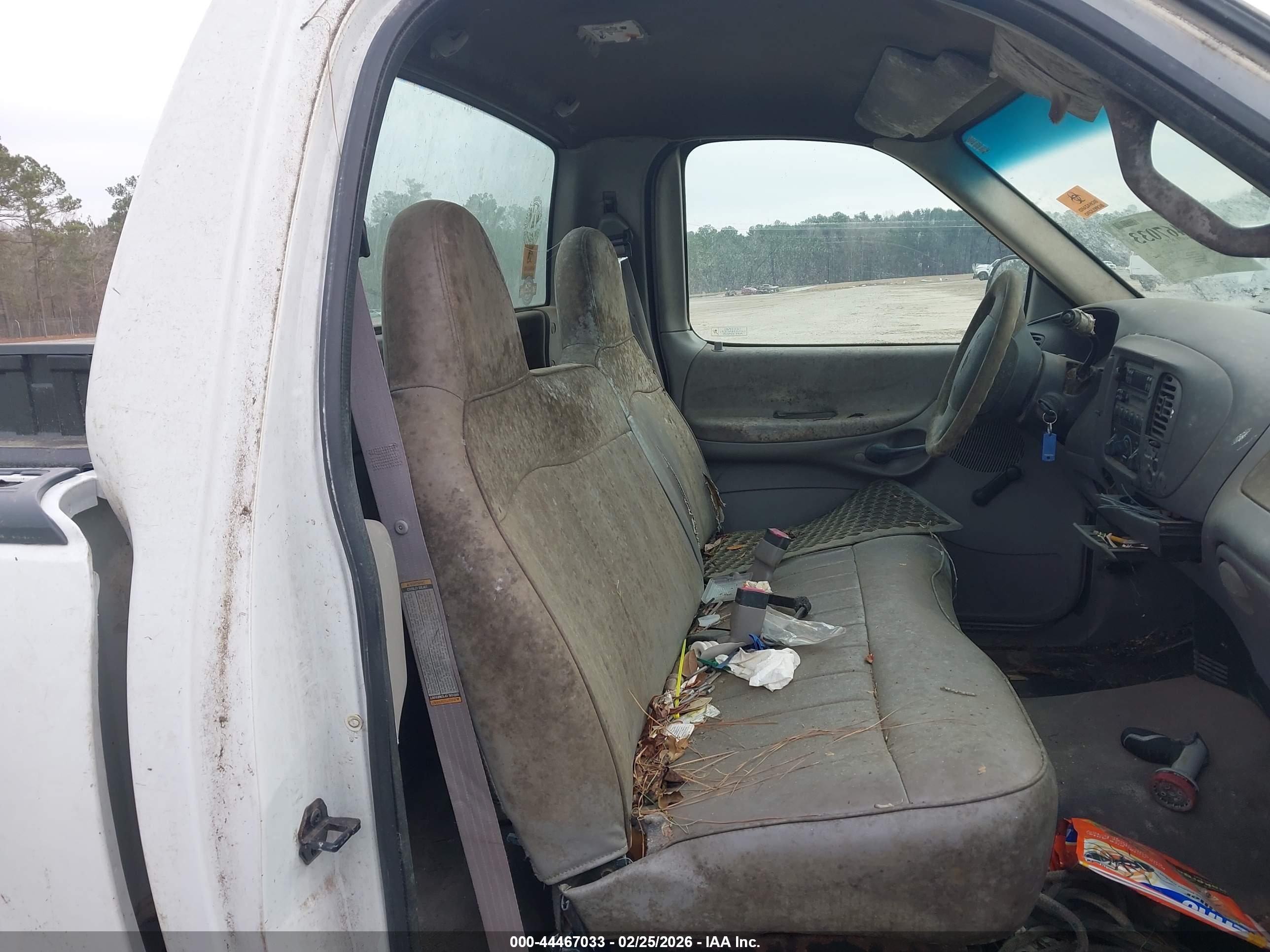 FORD F-150 image 8