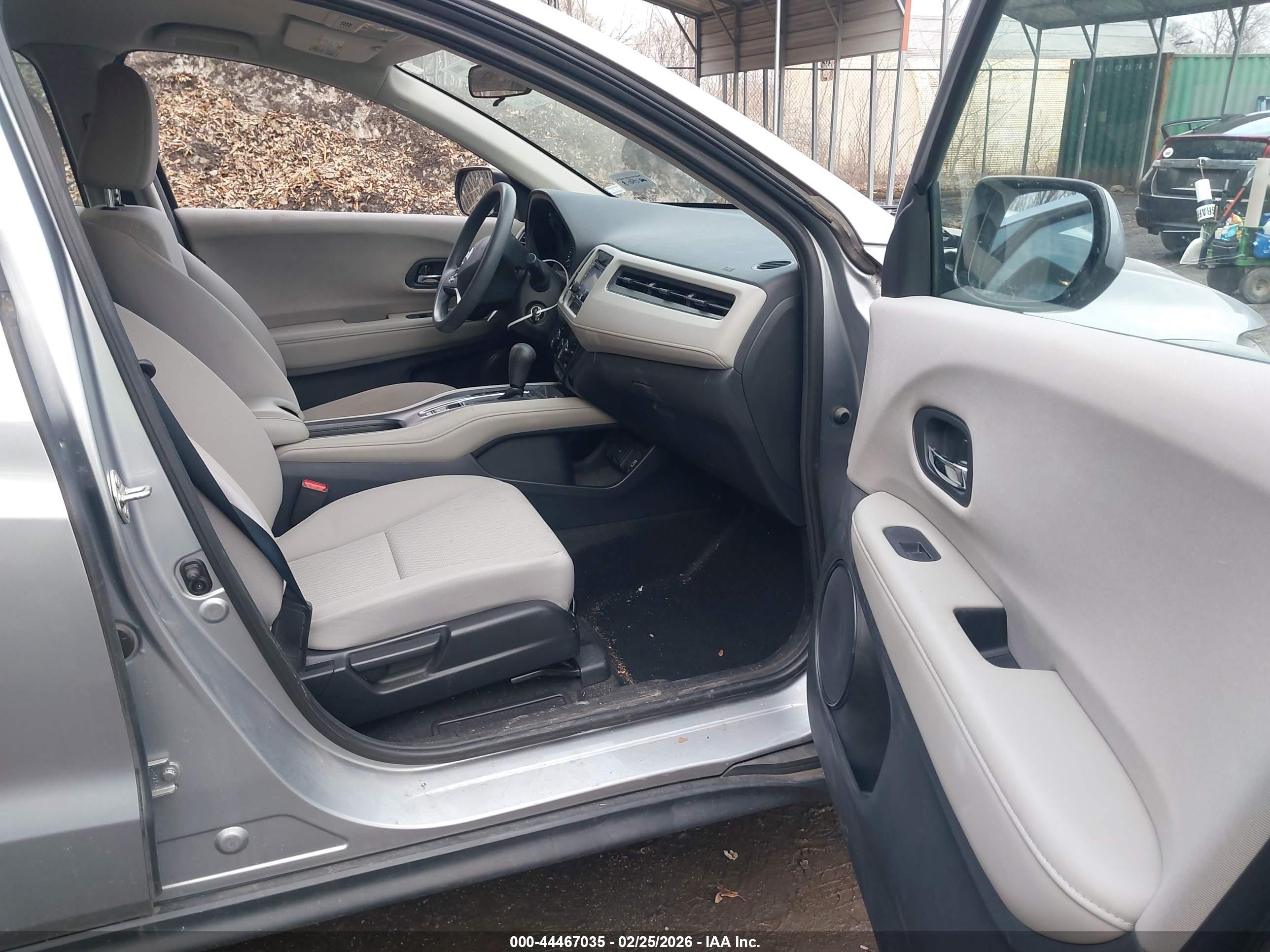 HONDA HR-V image 5