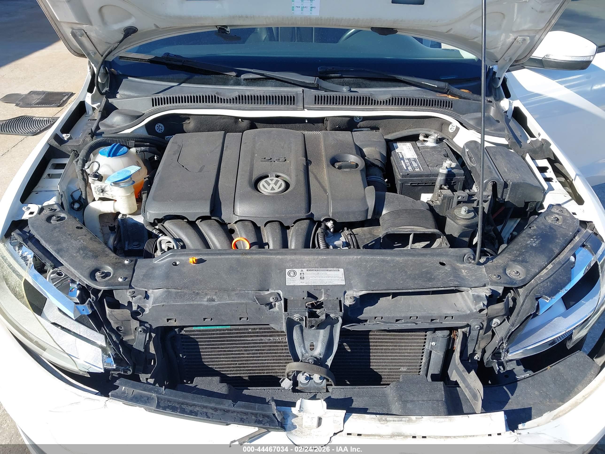 VOLKSWAGEN JETTA image 10
