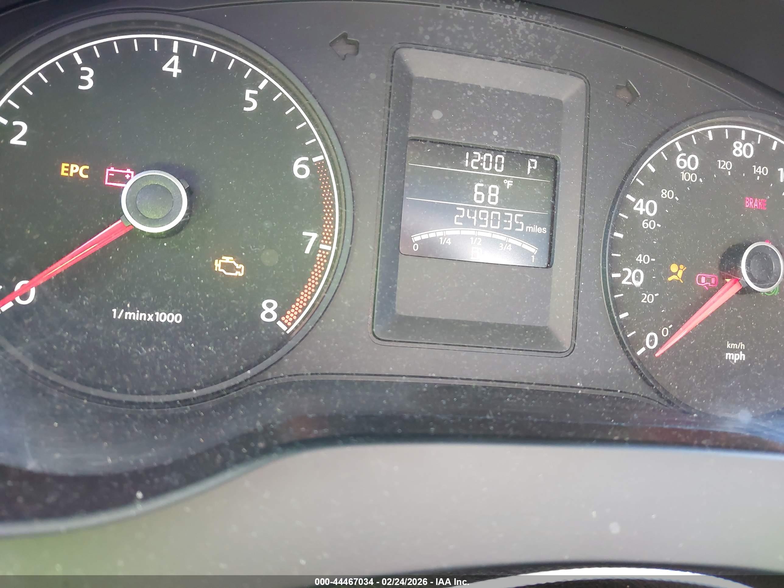 VOLKSWAGEN JETTA image 7