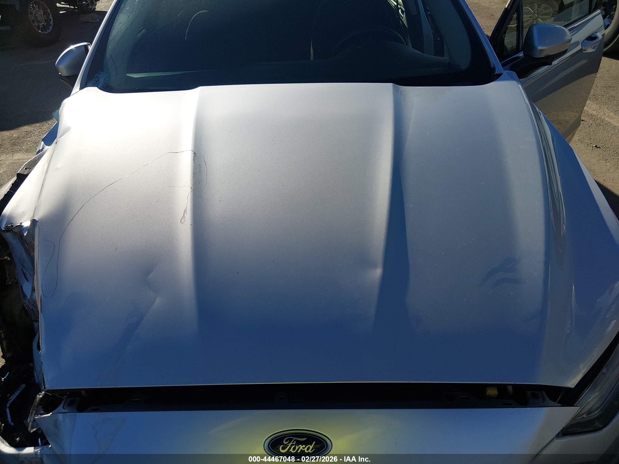 FORD FUSION image 10