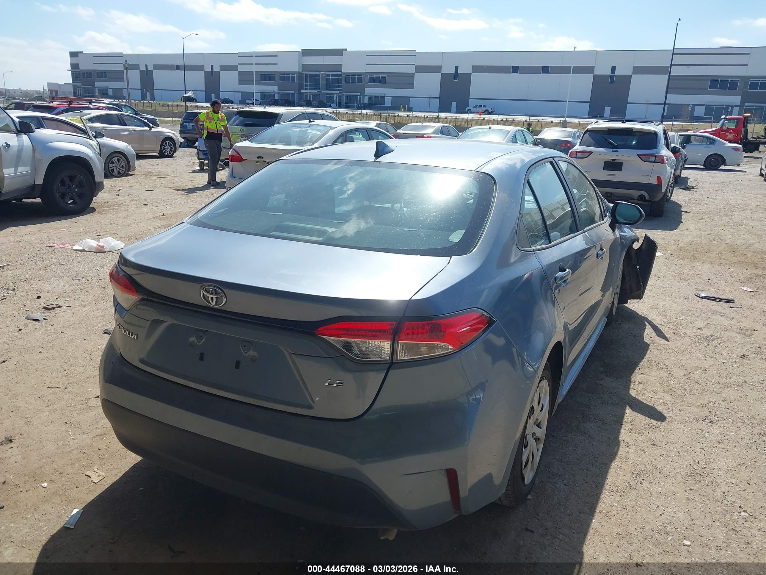 TOYOTA COROLLA image 4