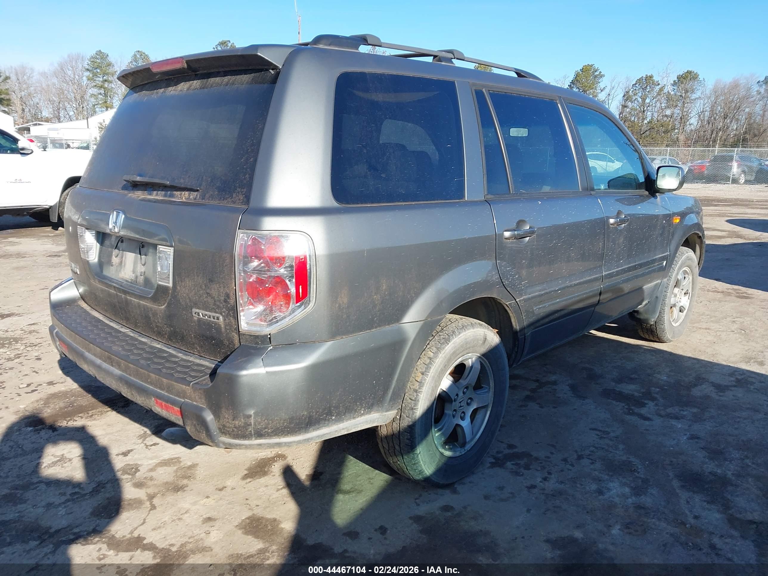 HONDA PILOT image 4