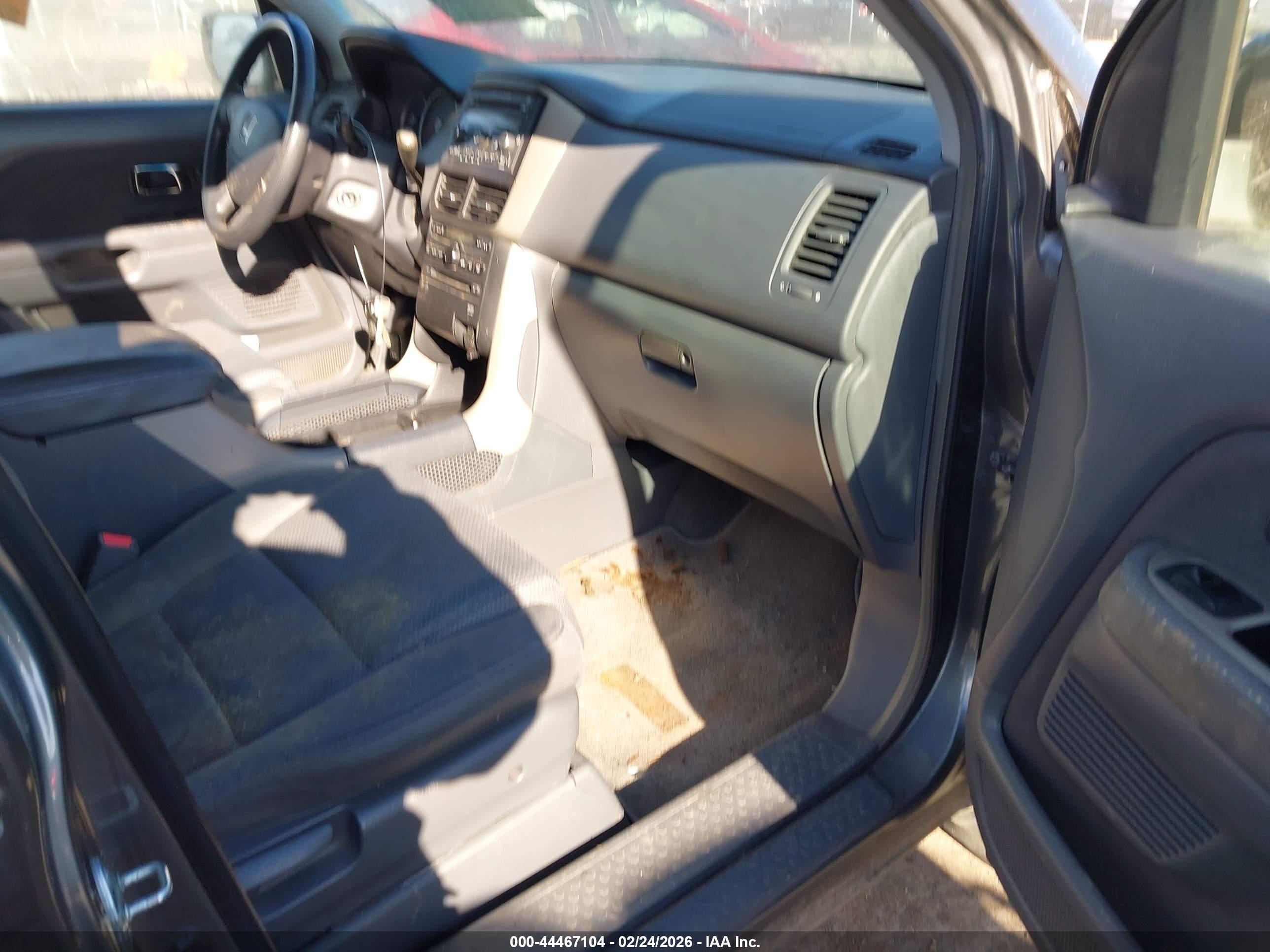 HONDA PILOT image 5