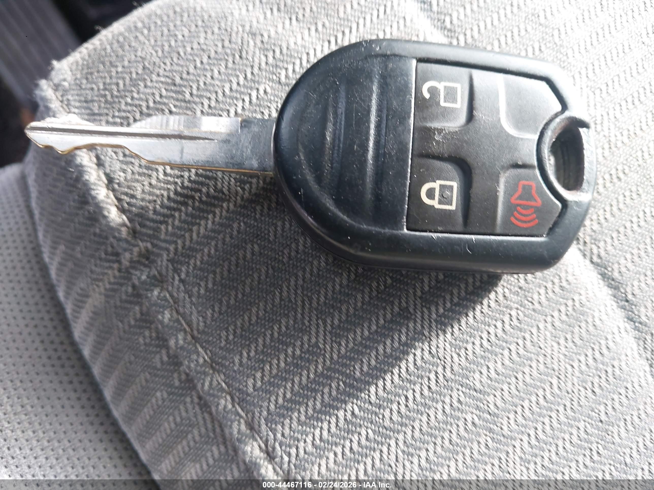 FORD EXPLORER image 11
