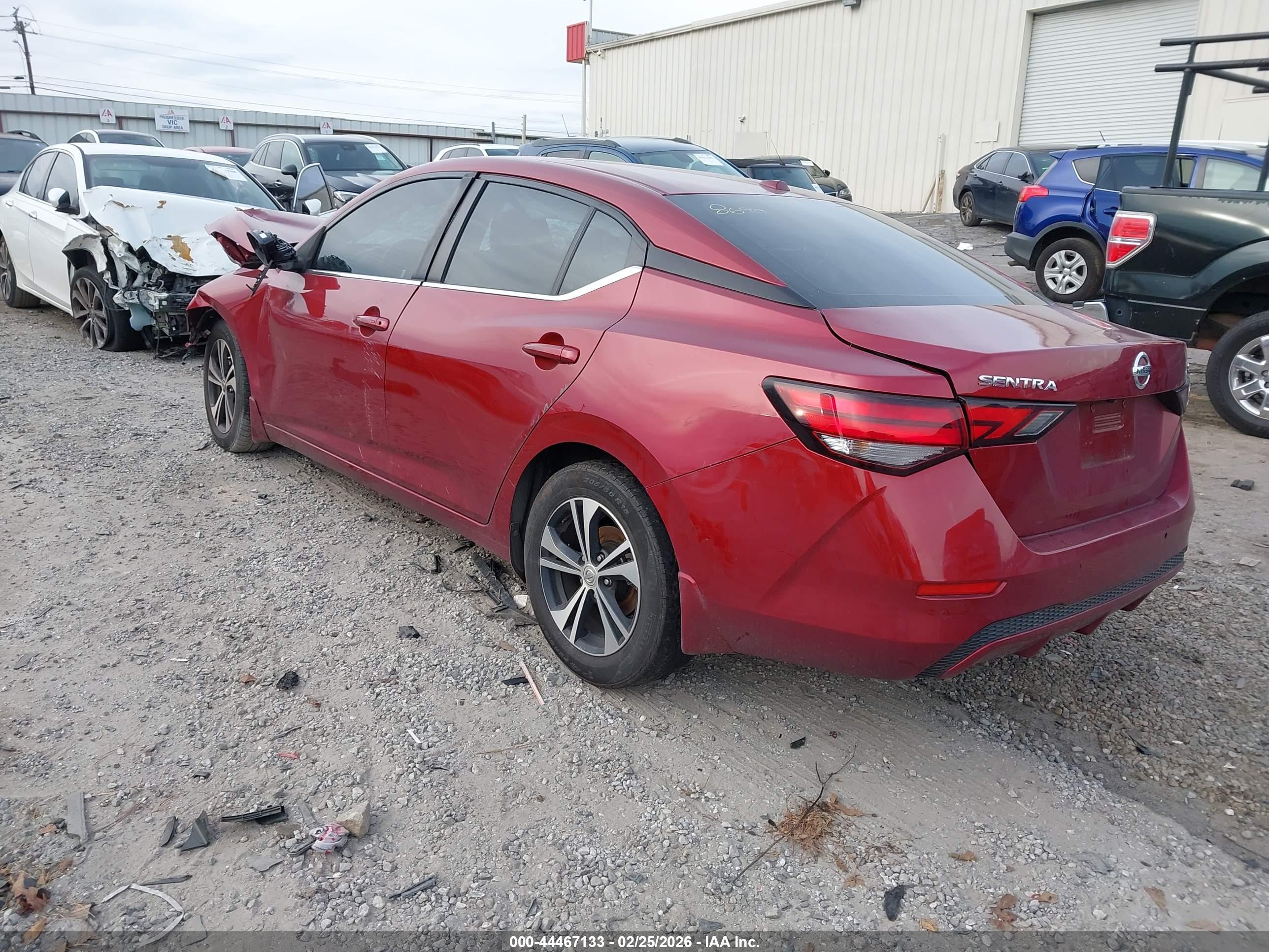 NISSAN SENTRA image 3