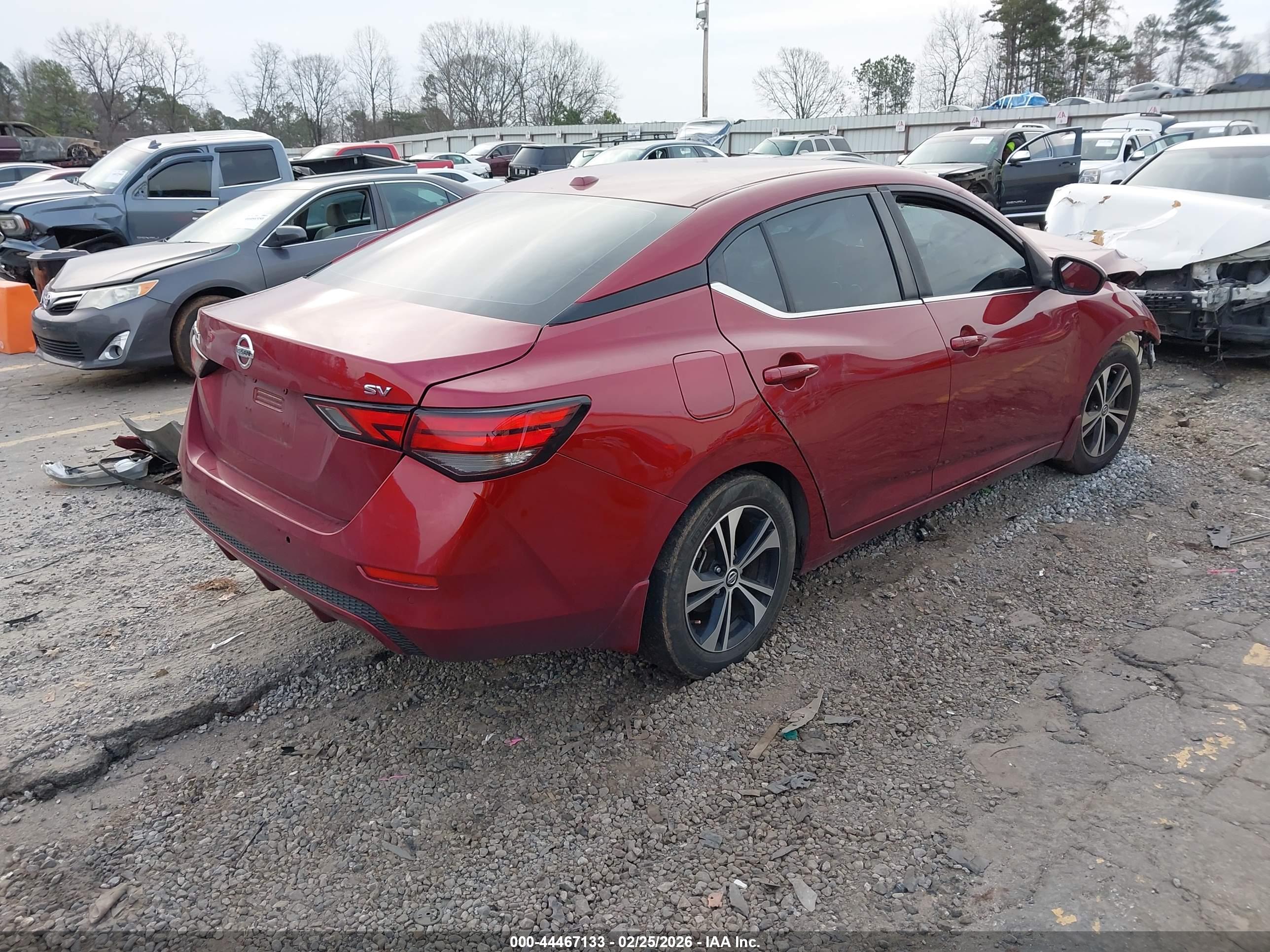 NISSAN SENTRA image 4
