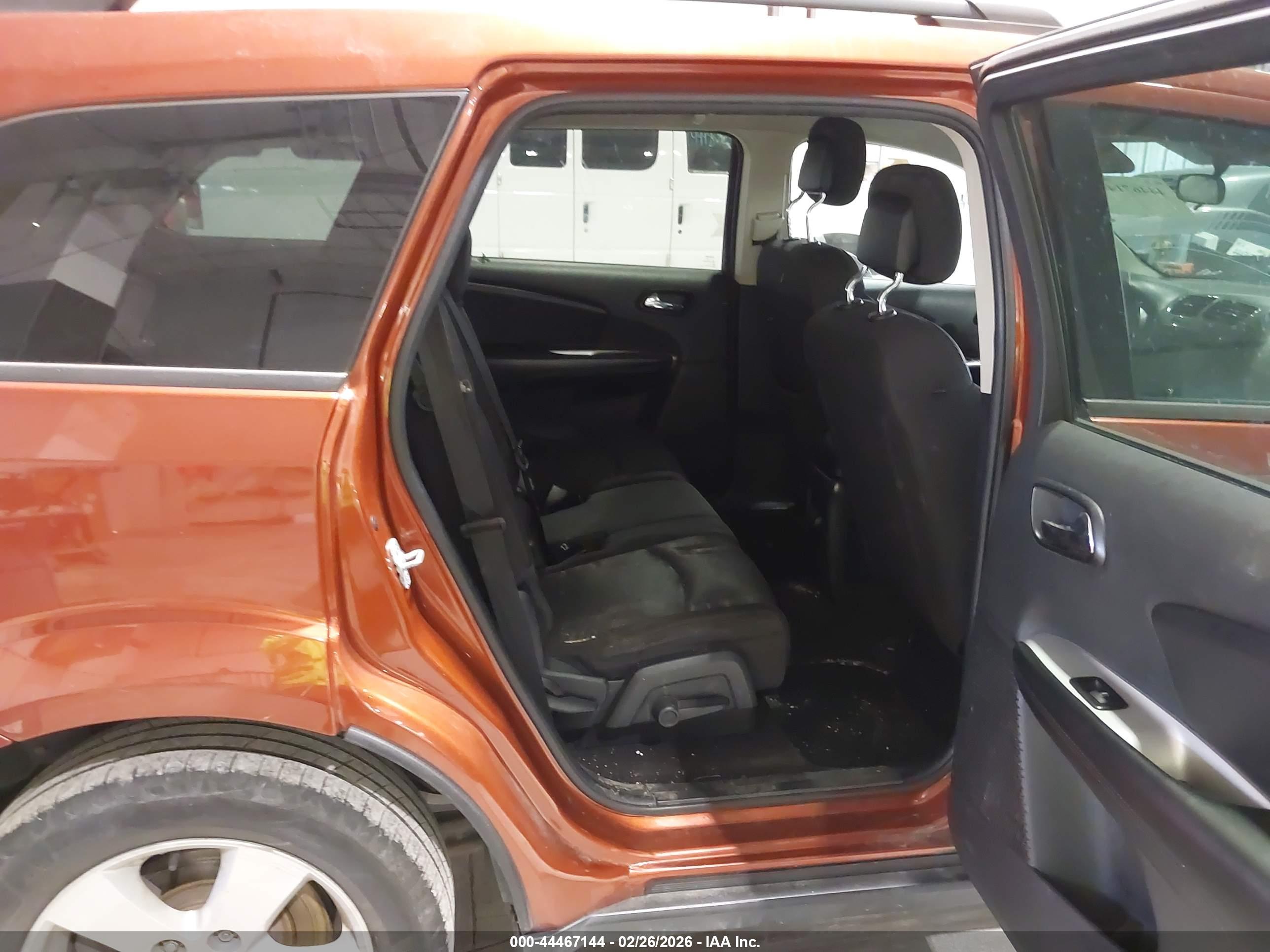 DODGE JOURNEY image 8