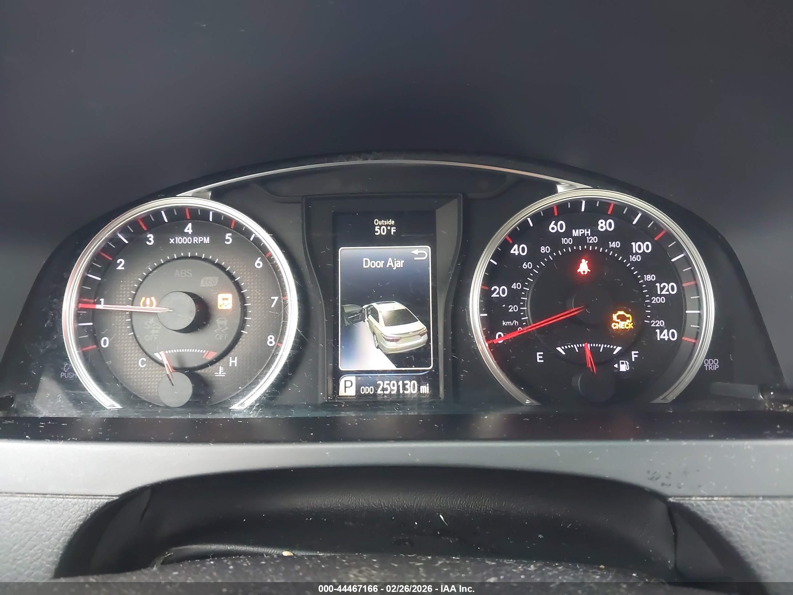 TOYOTA CAMRY image 7