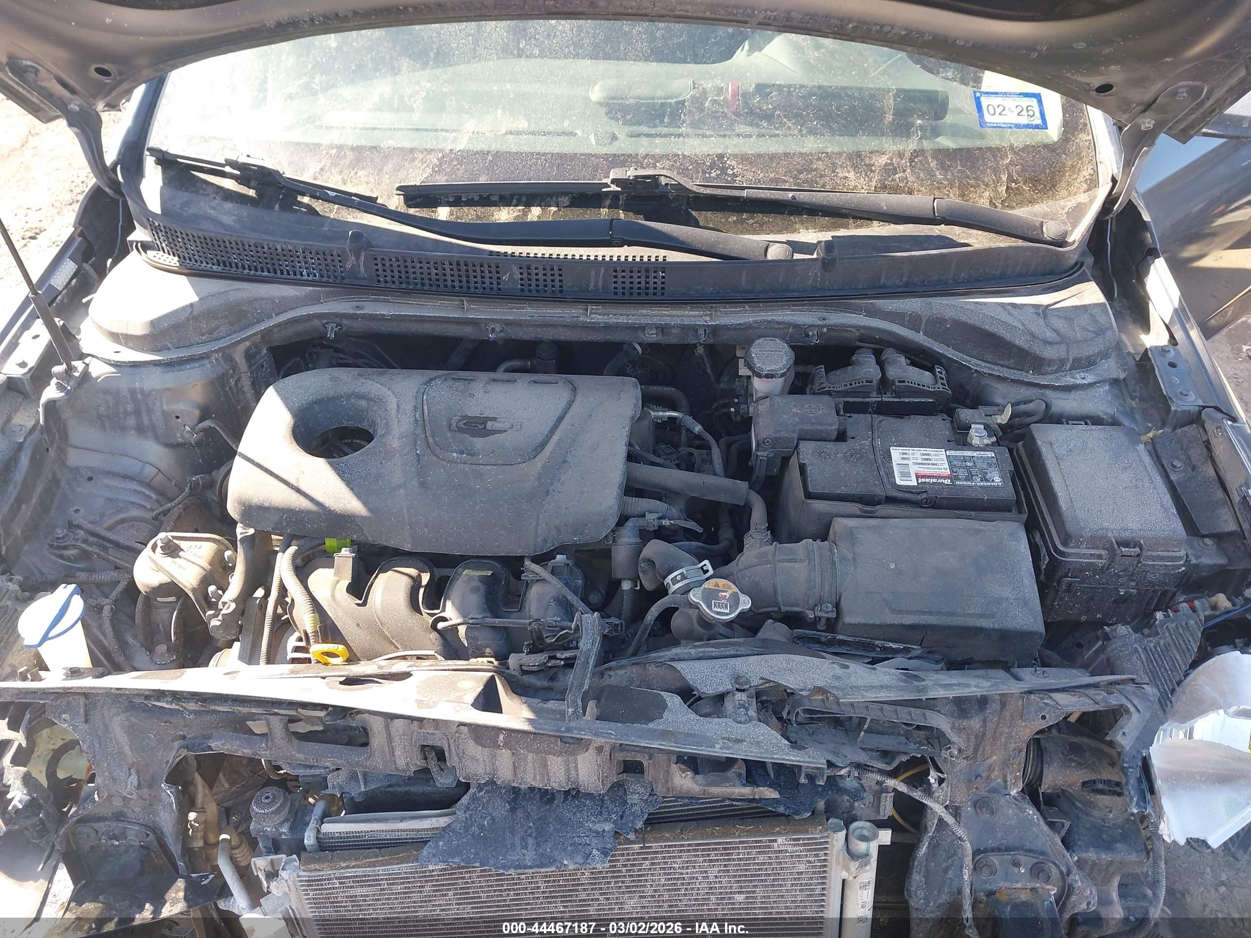 HYUNDAI ACCENT image 10