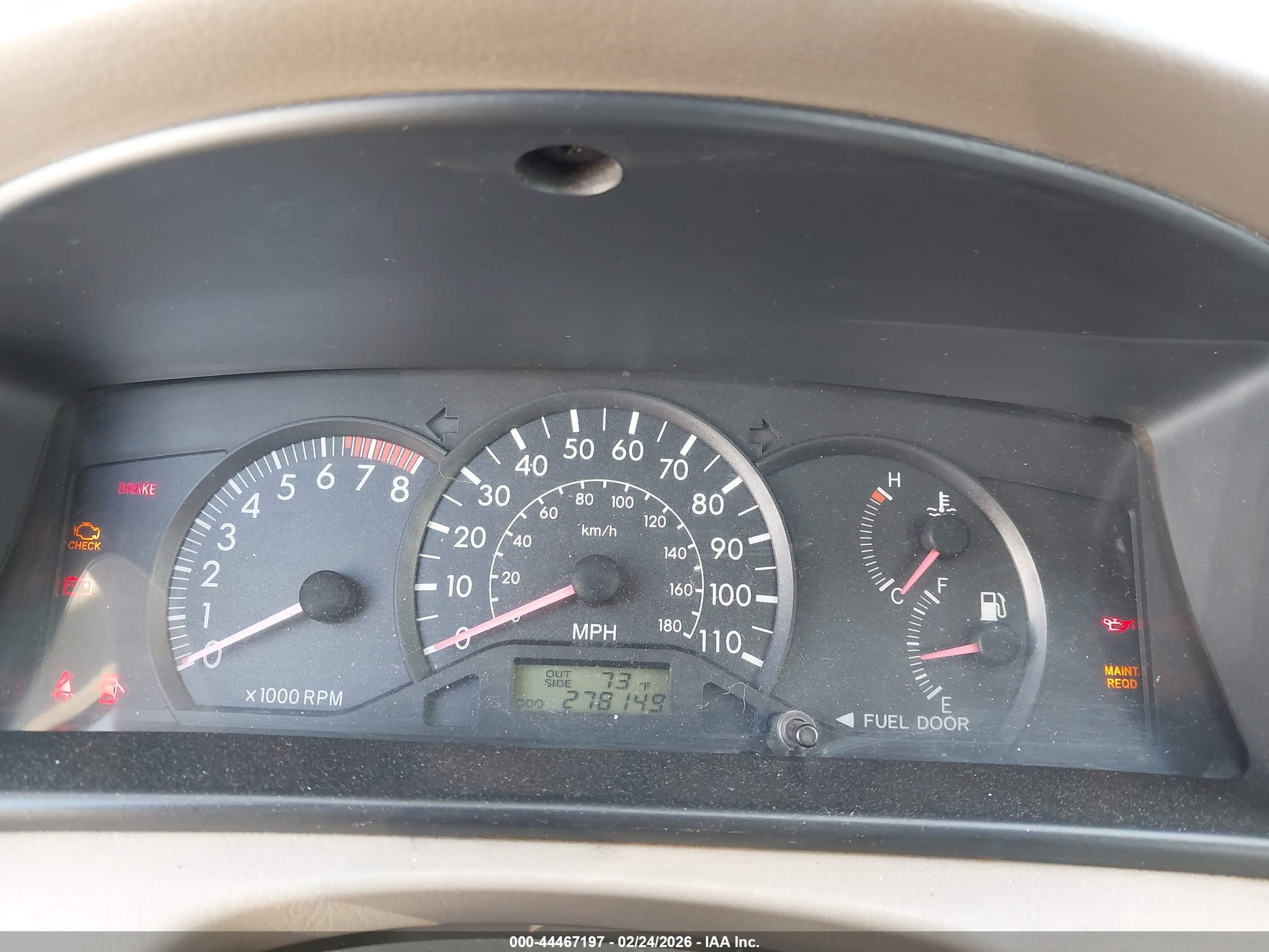 TOYOTA COROLLA image 7