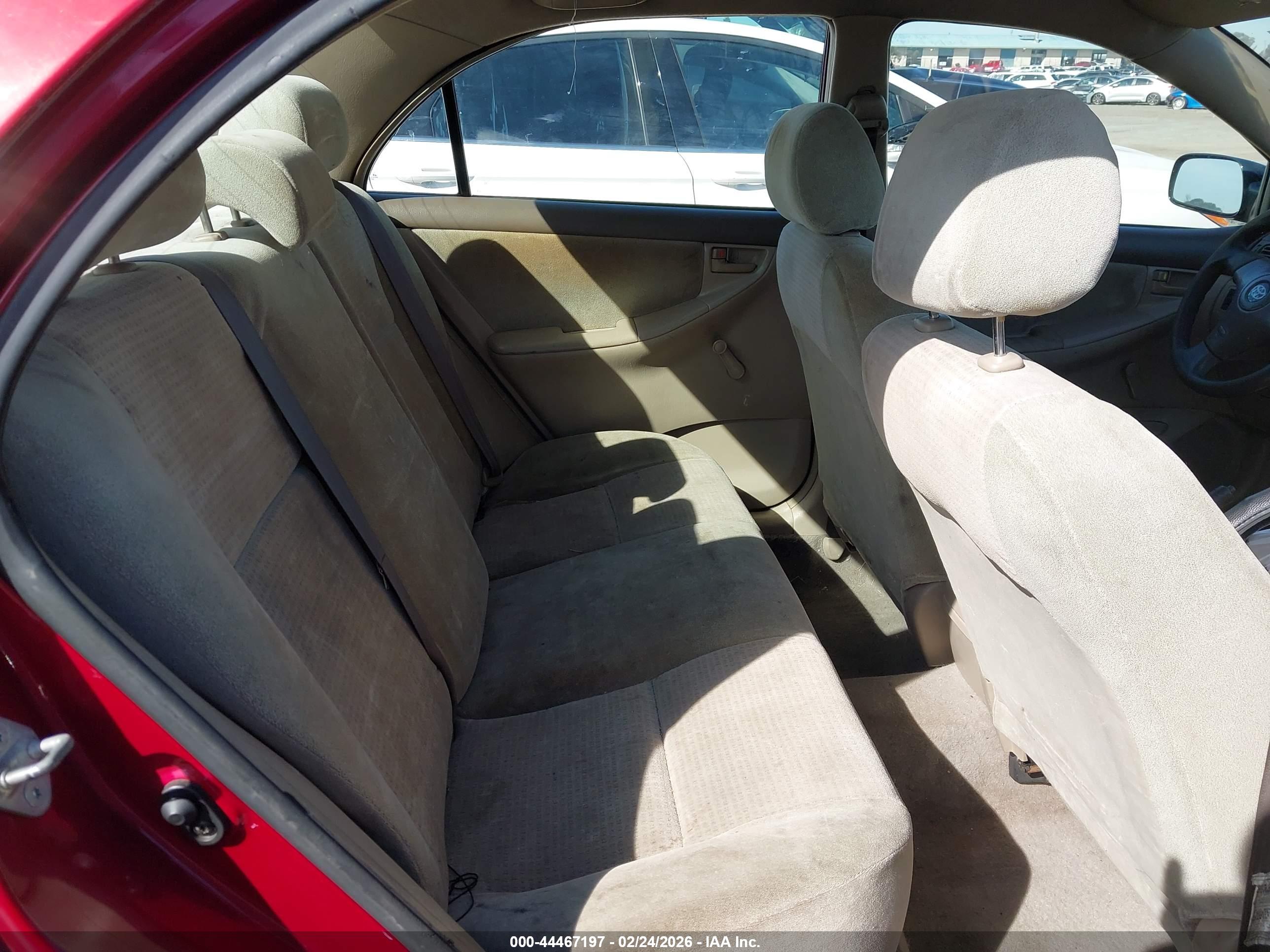 TOYOTA COROLLA image 8
