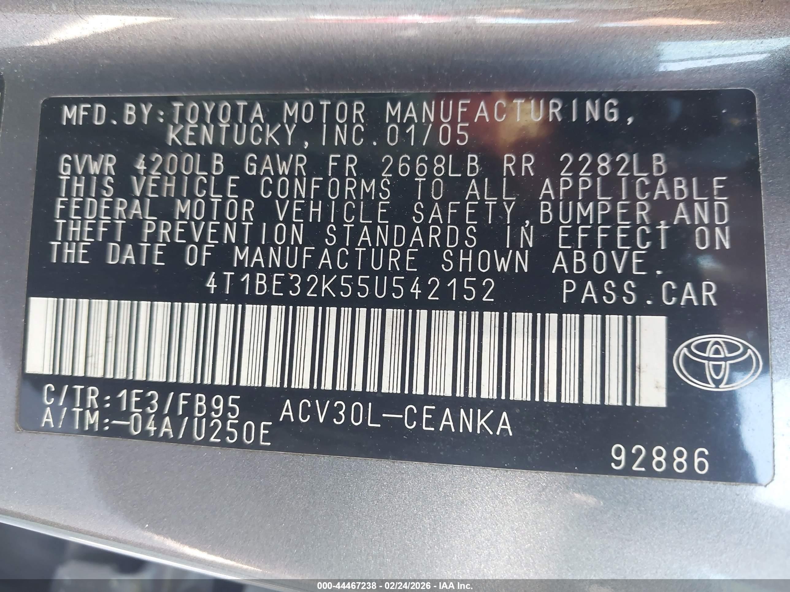 TOYOTA CAMRY image 9