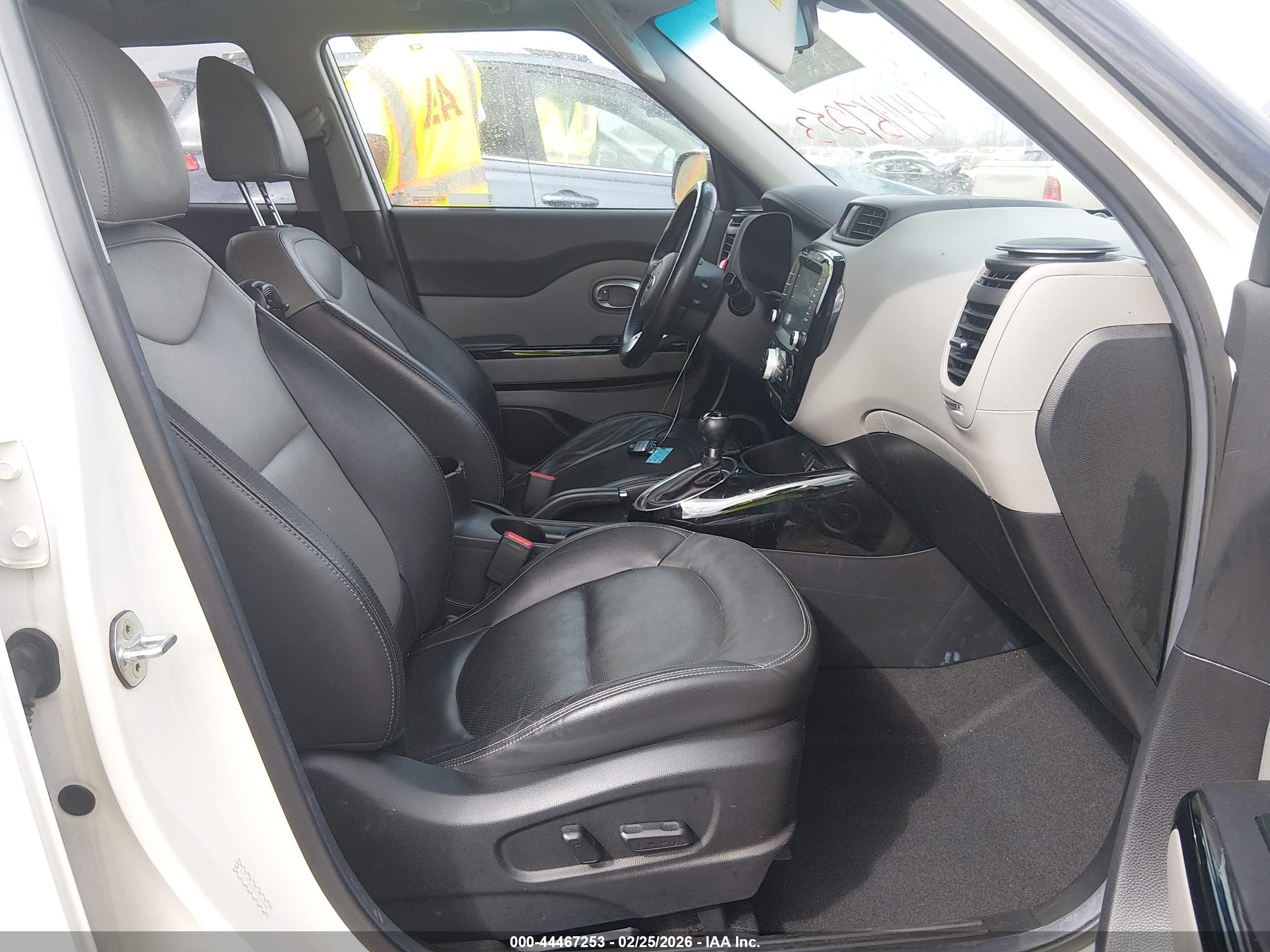 KIA SOUL image 5