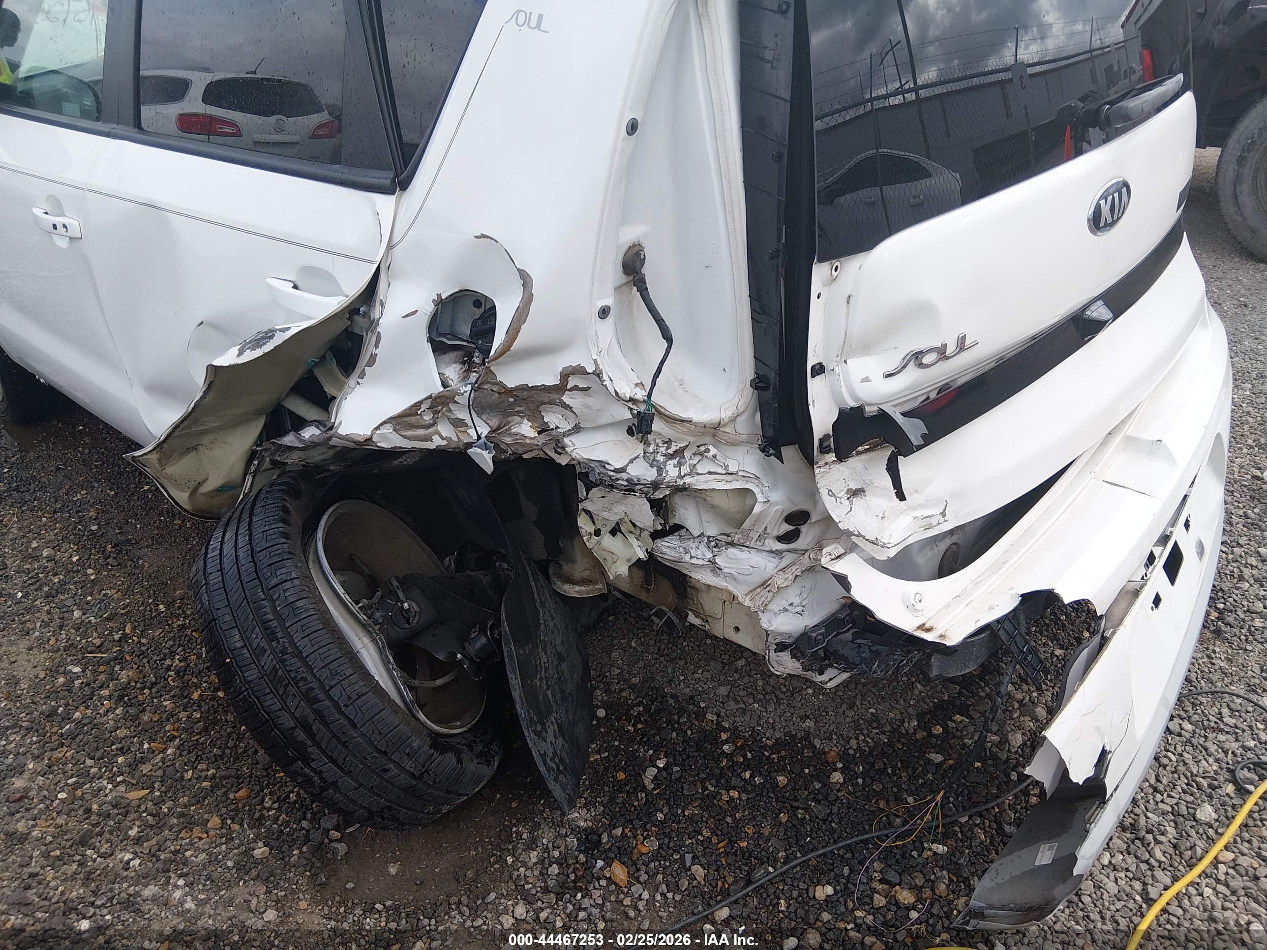 KIA SOUL image 6