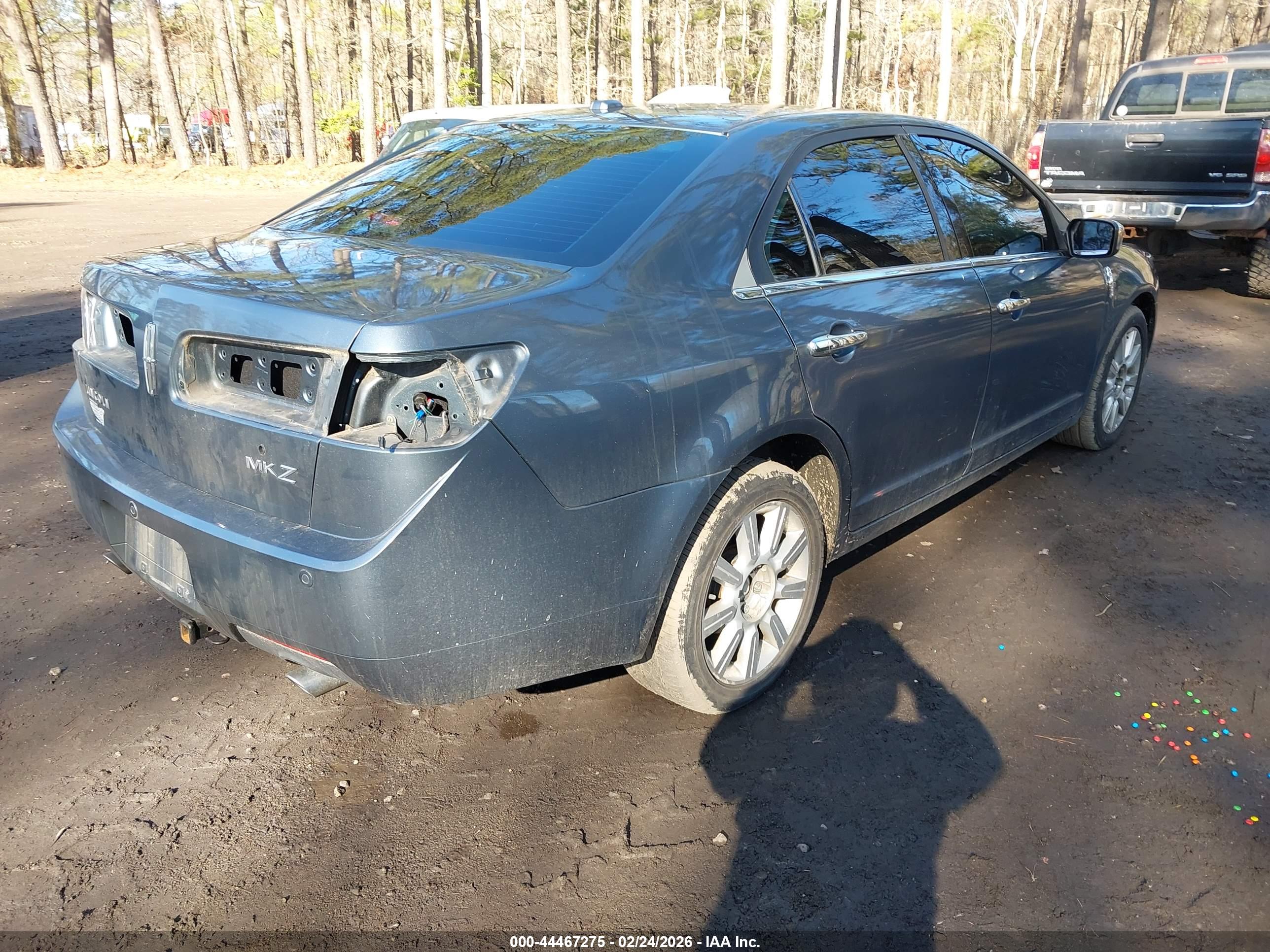 LINCOLN MKZ image 4
