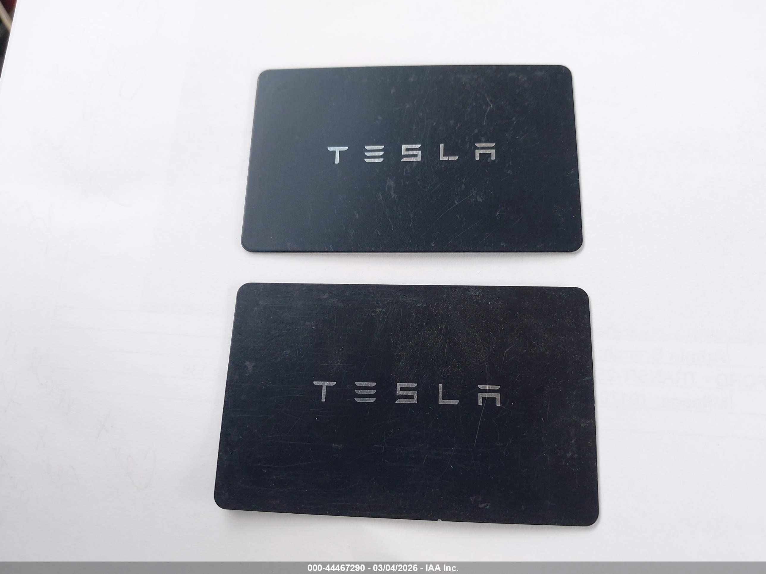 TESLA MODEL image 11