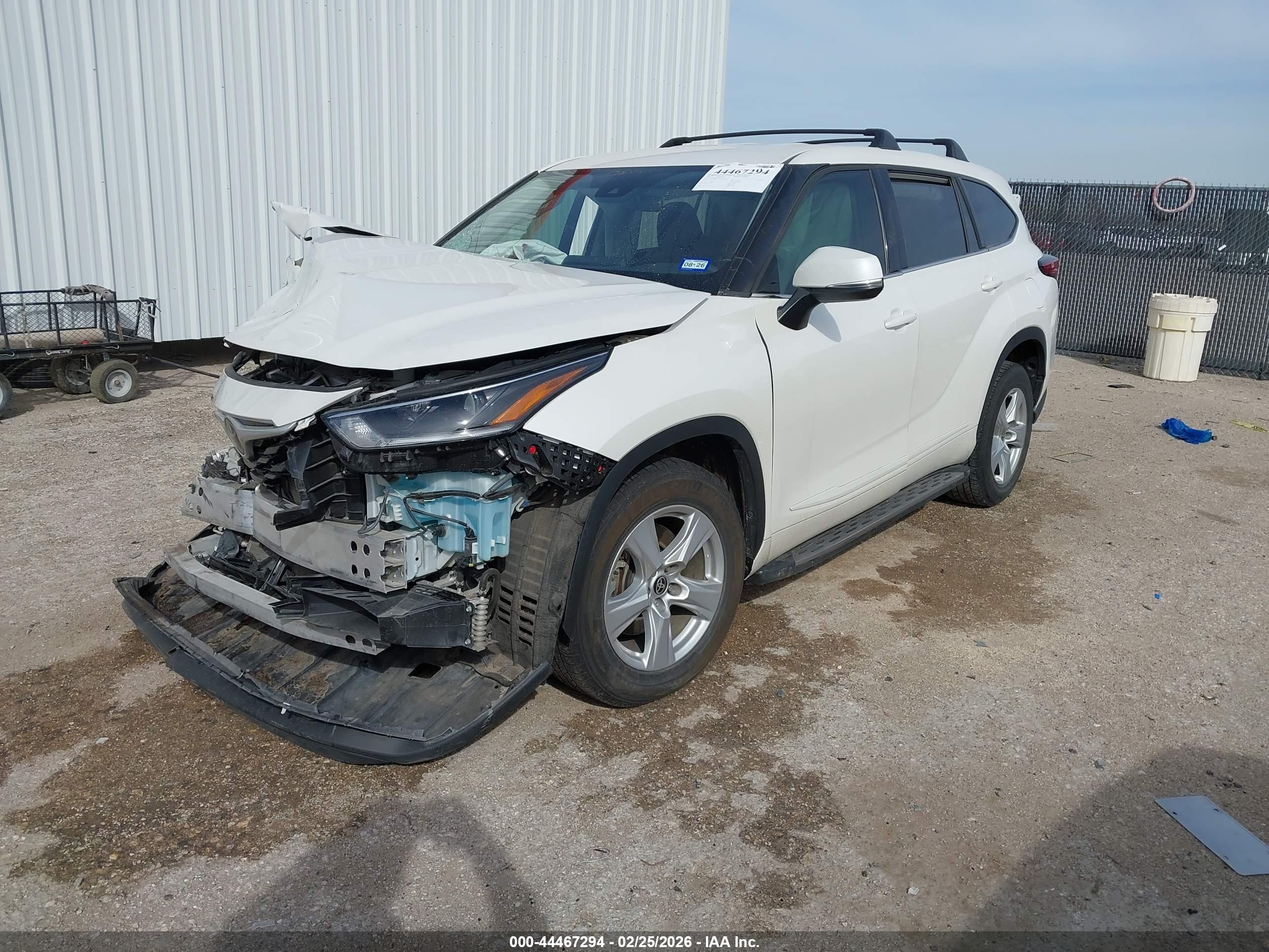 TOYOTA HIGHLANDER image 2