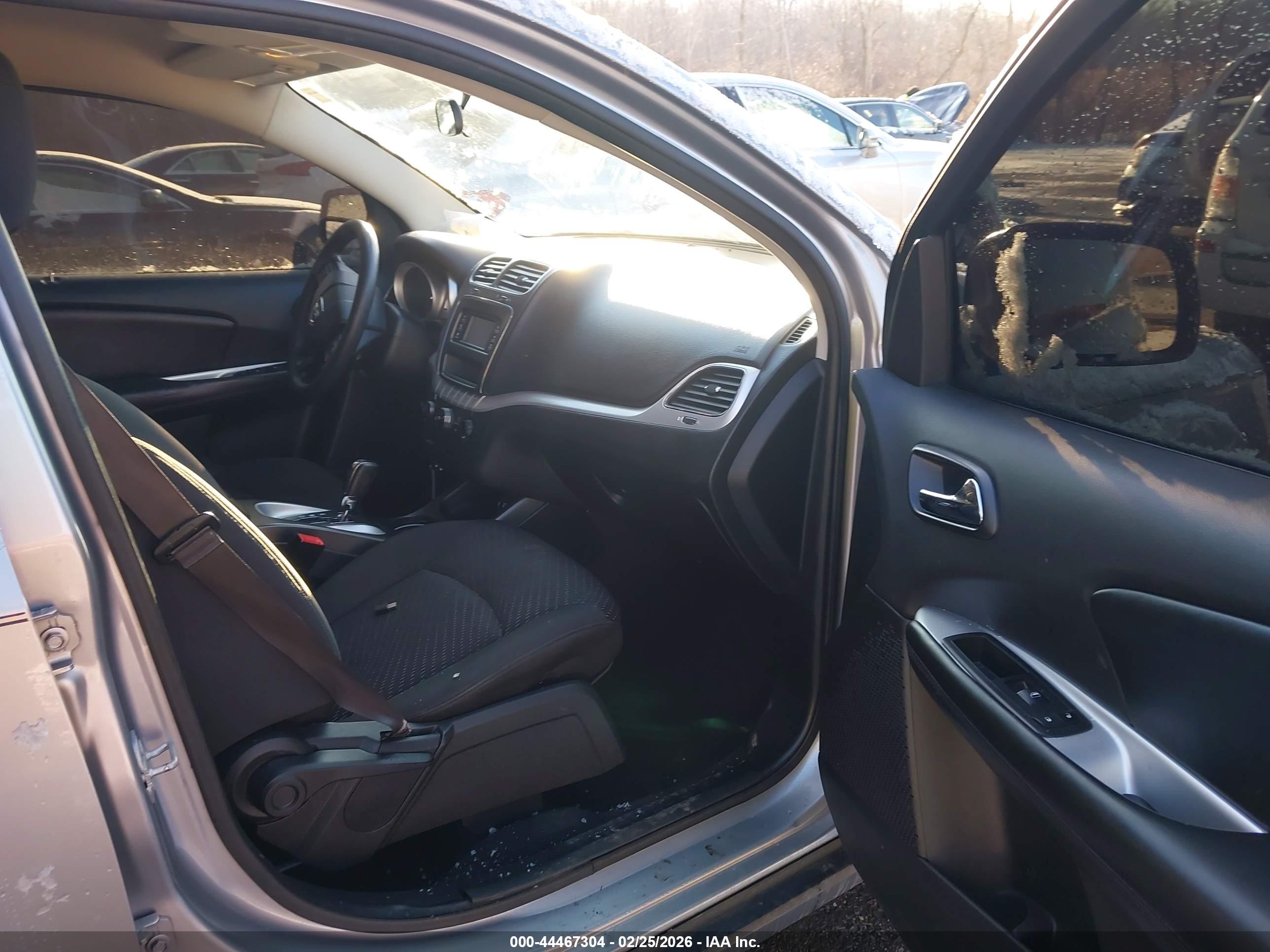 DODGE JOURNEY image 5