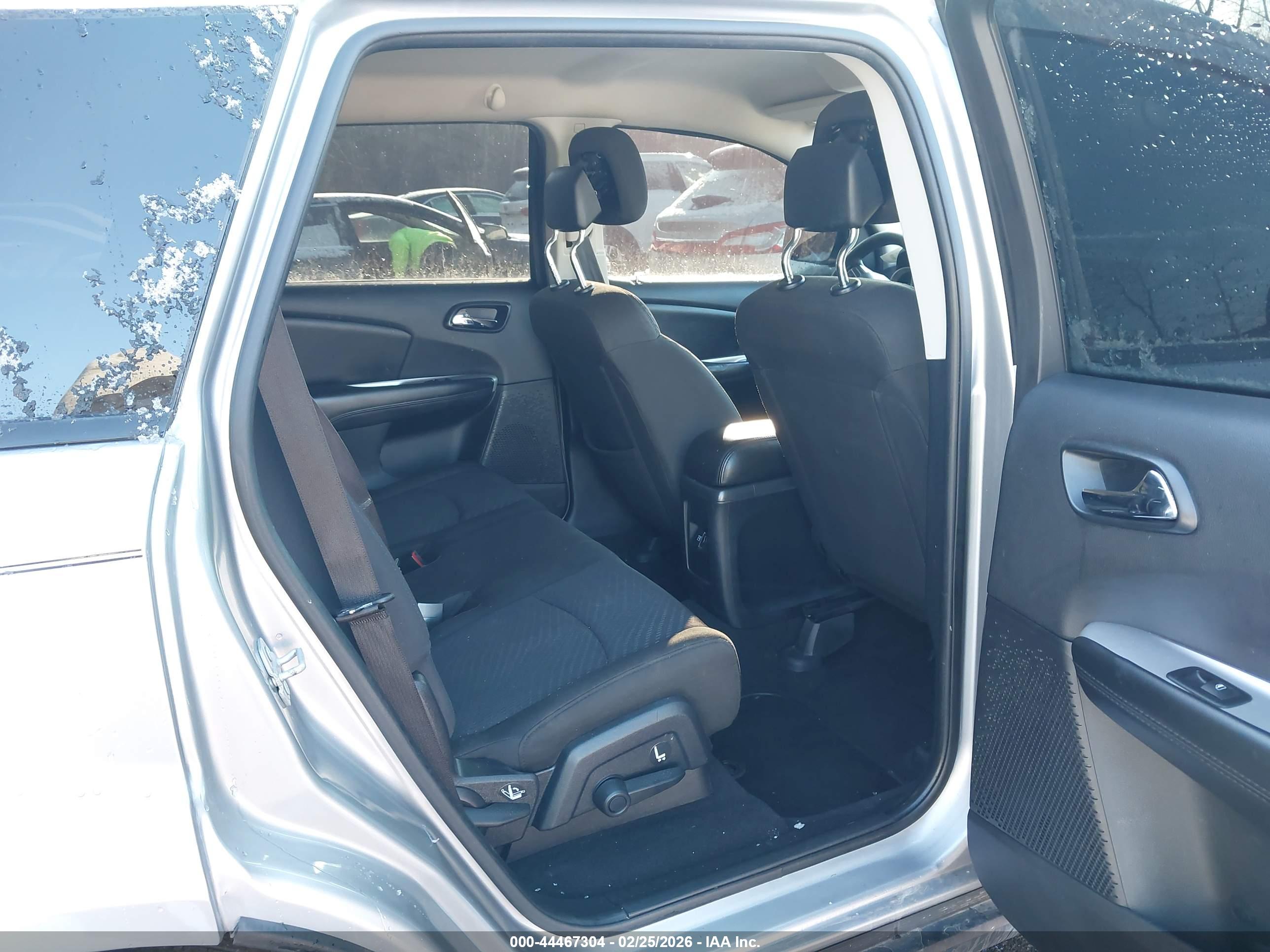 DODGE JOURNEY image 8