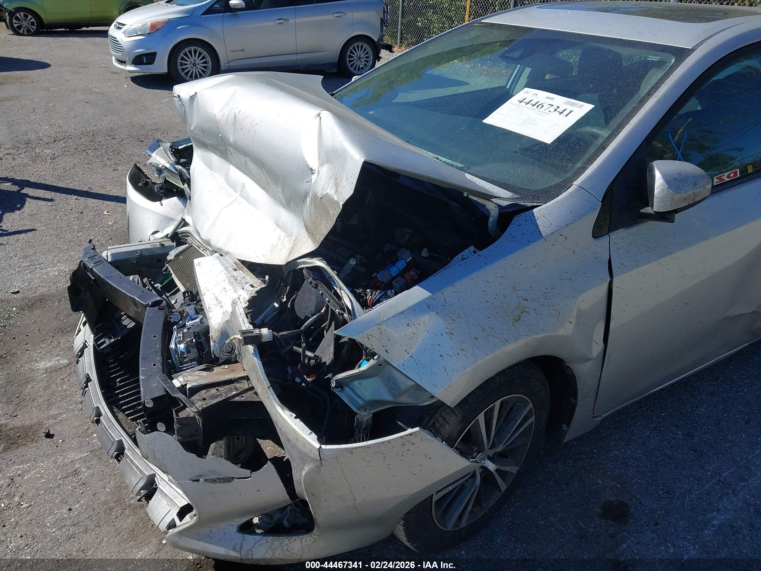 TOYOTA COROLLA image 6