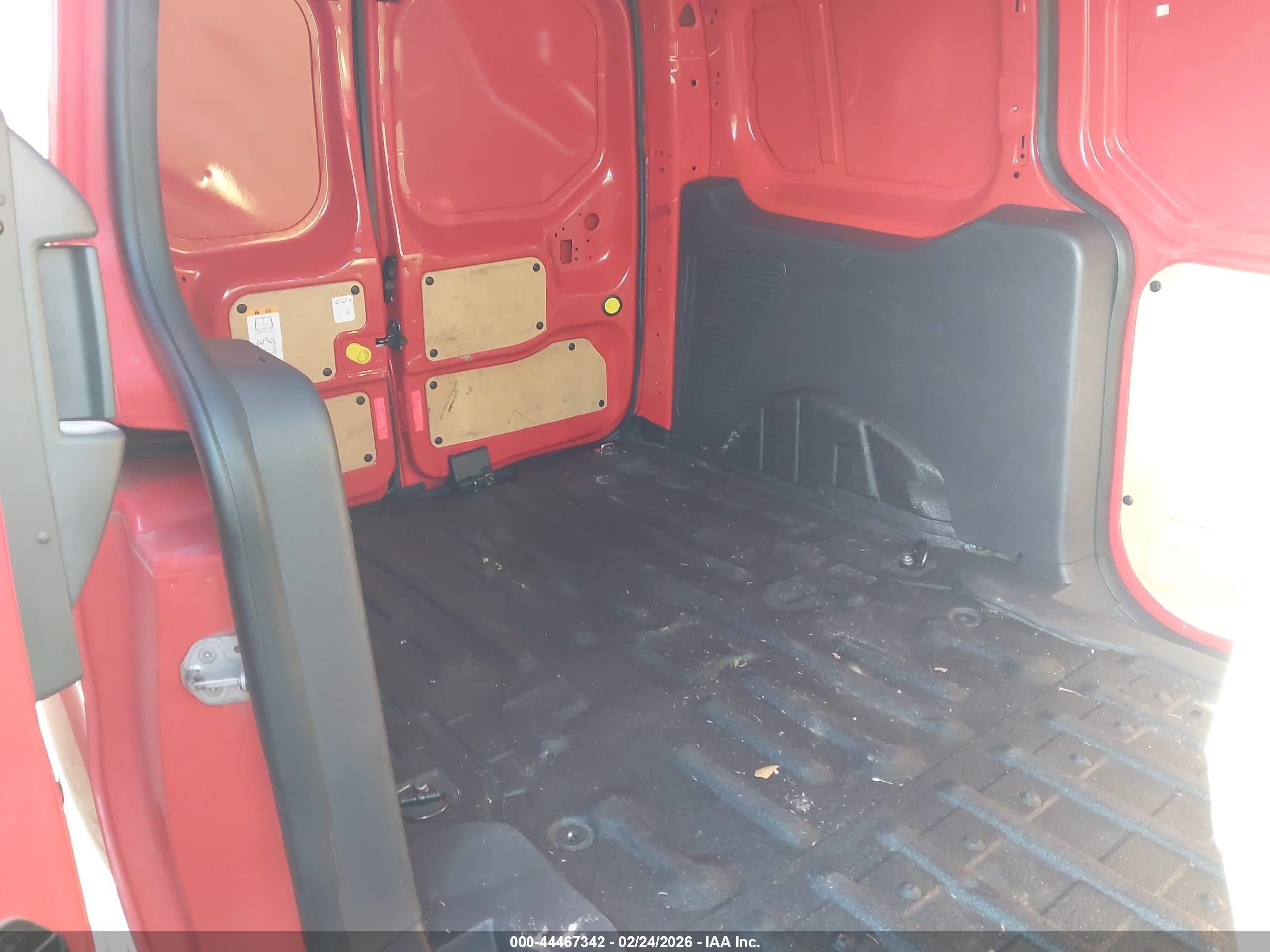 FORD TRANSIT image 8