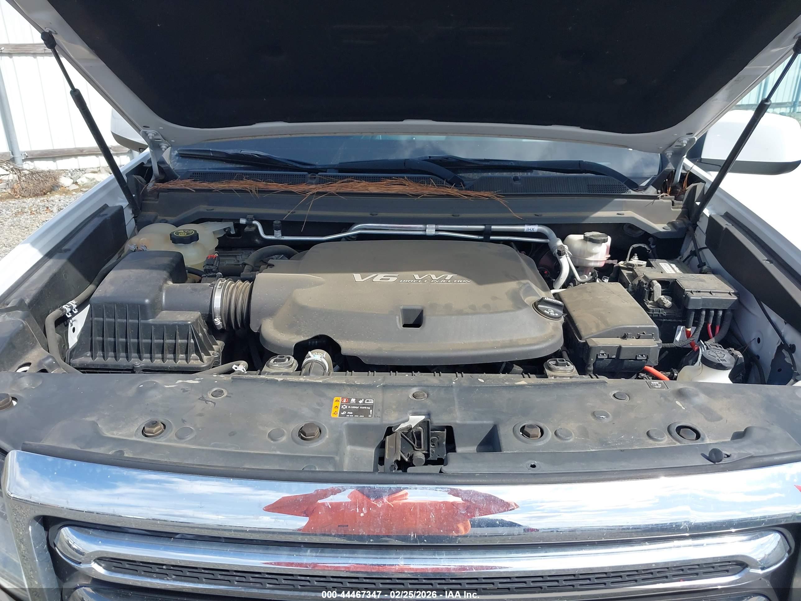 GMC CANYON image 10