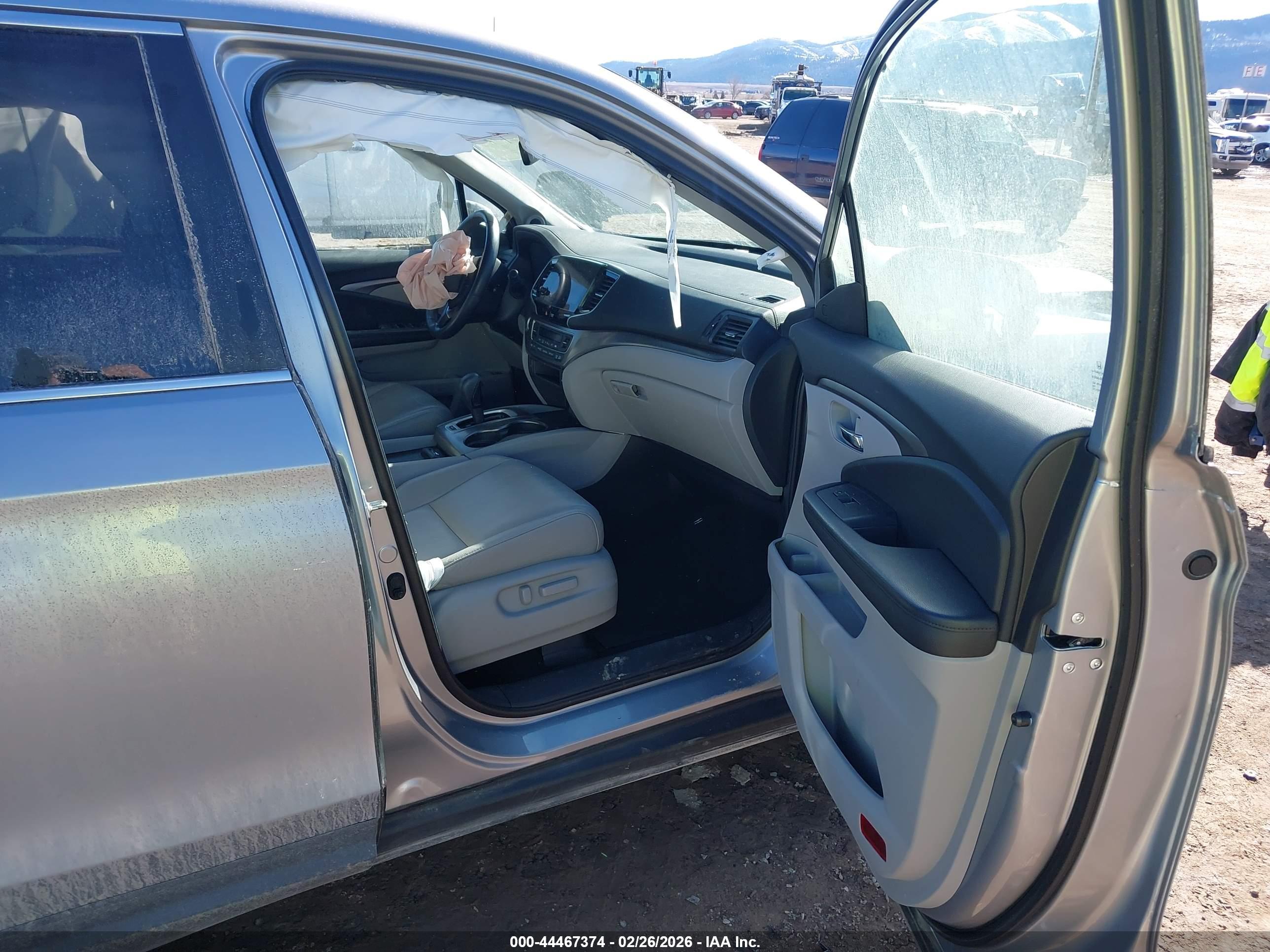 HONDA PILOT image 5