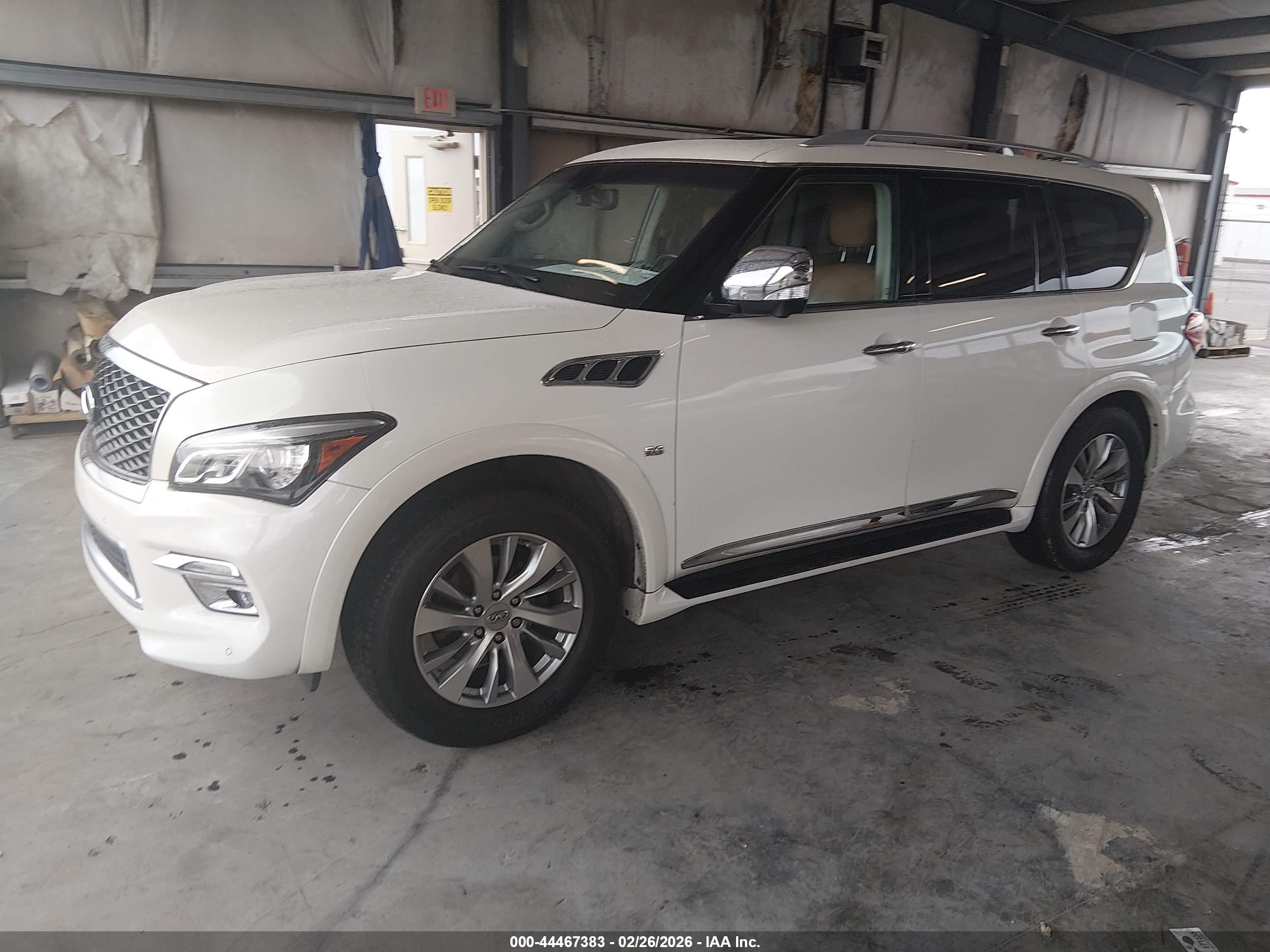 INFINITI QX80 image 2
