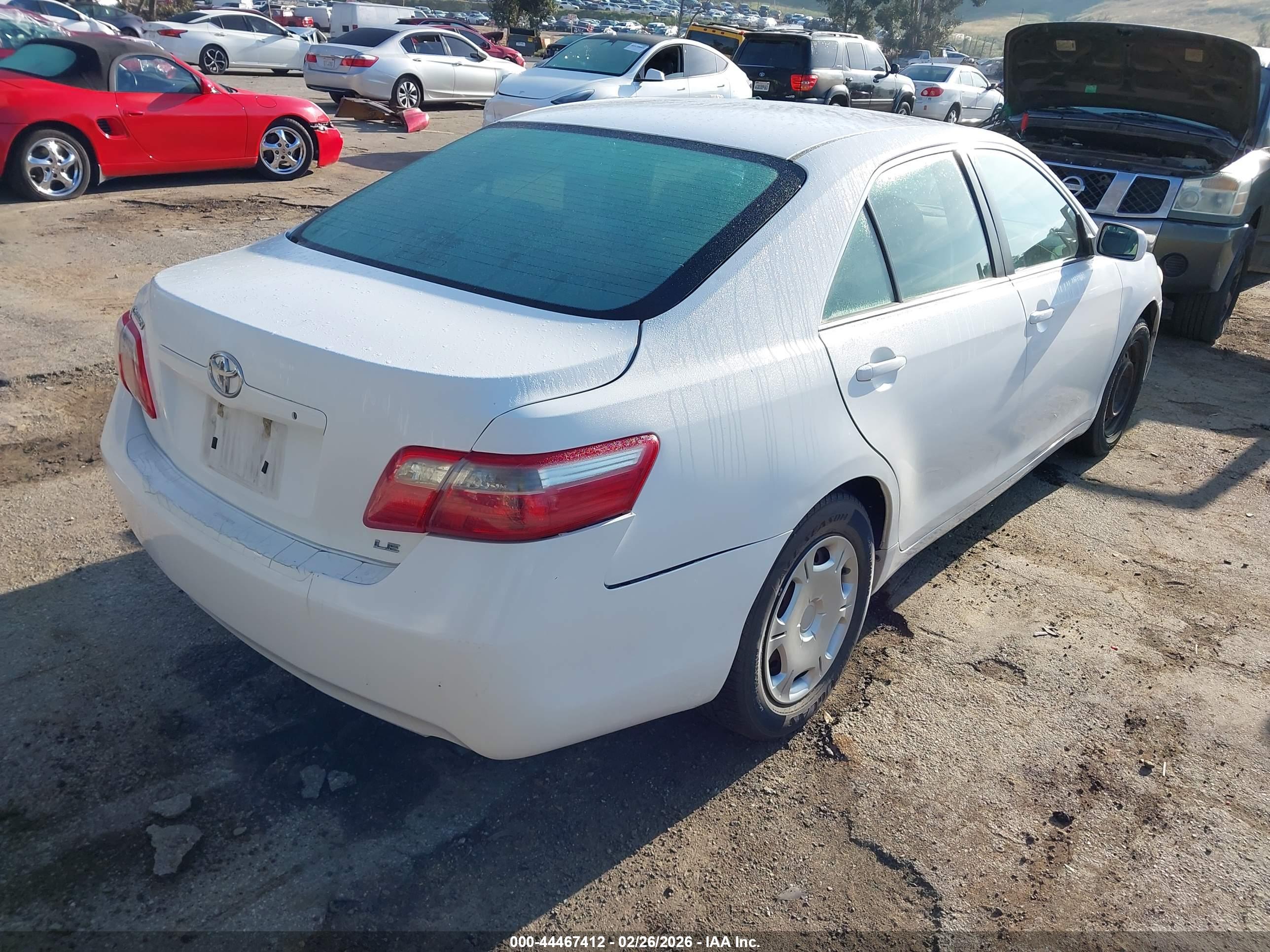 TOYOTA CAMRY image 4