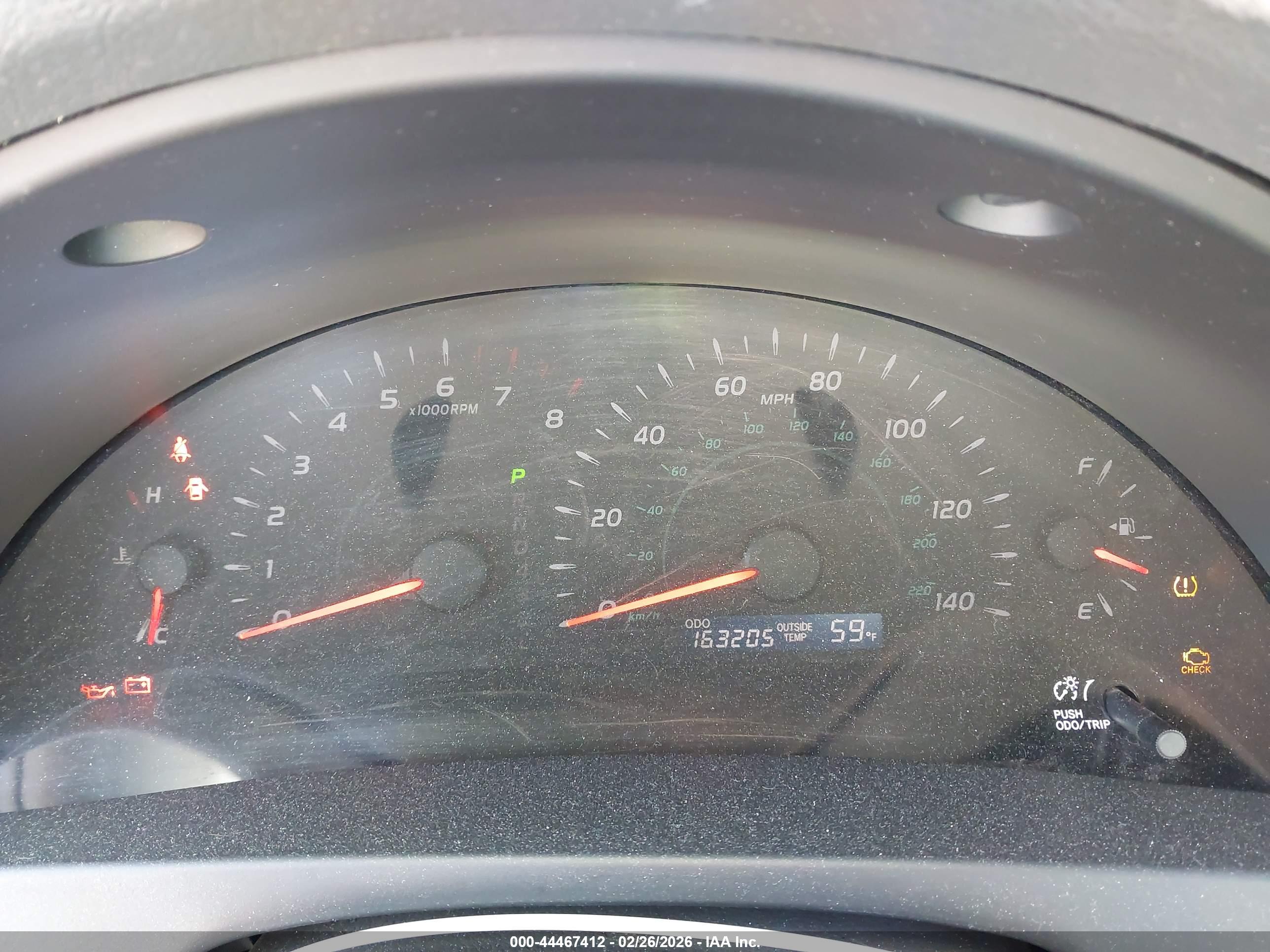 TOYOTA CAMRY image 7