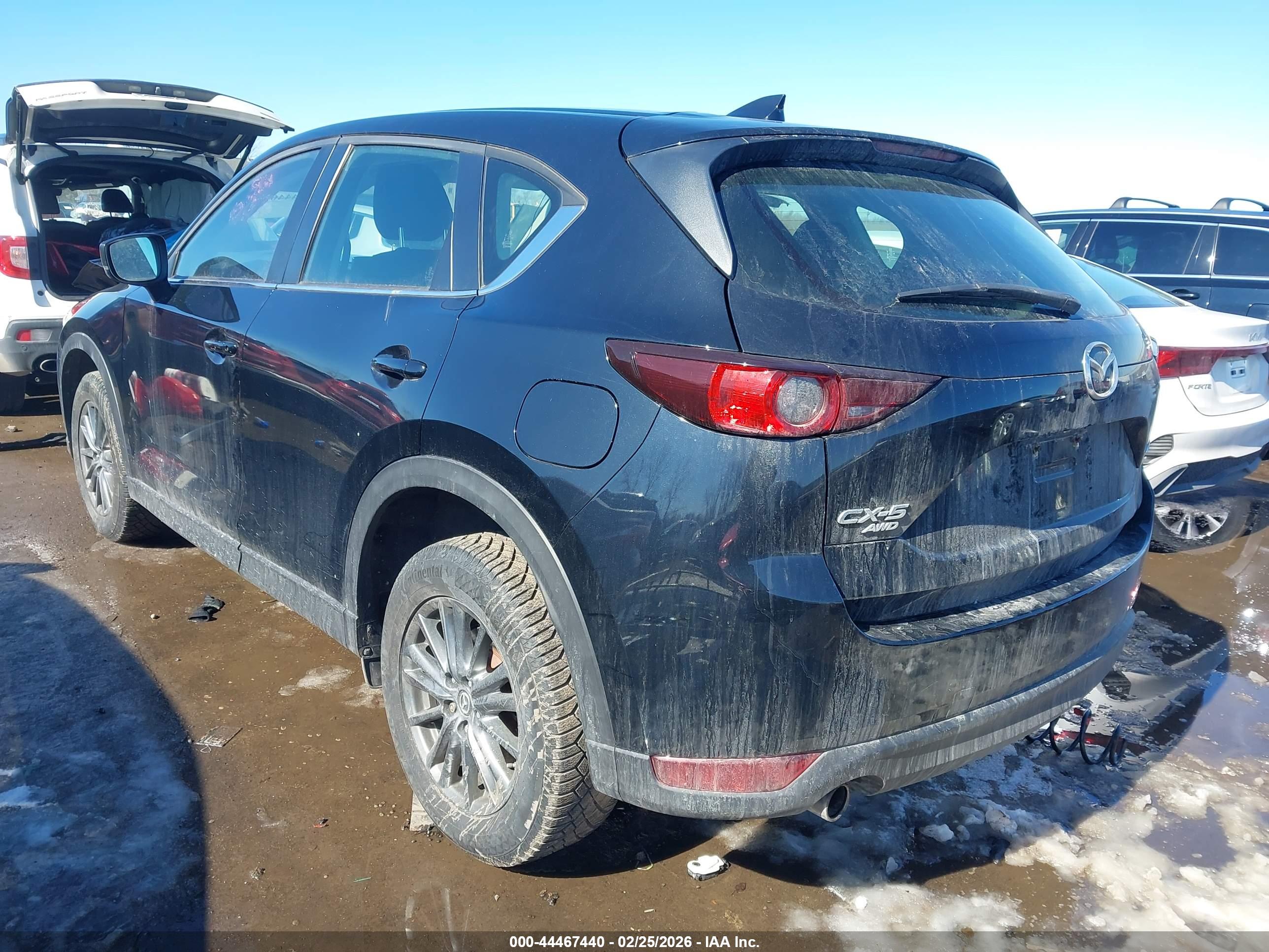 MAZDA CX-5 image 3