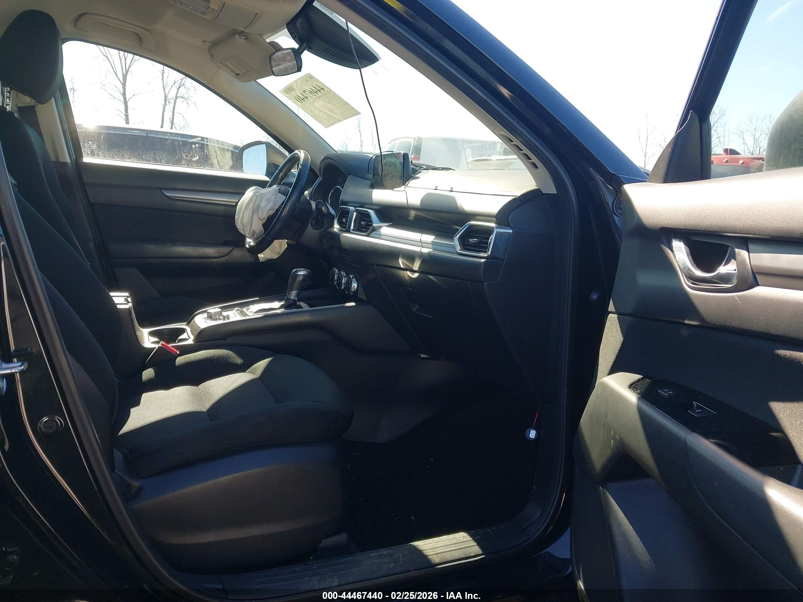 MAZDA CX-5 image 5