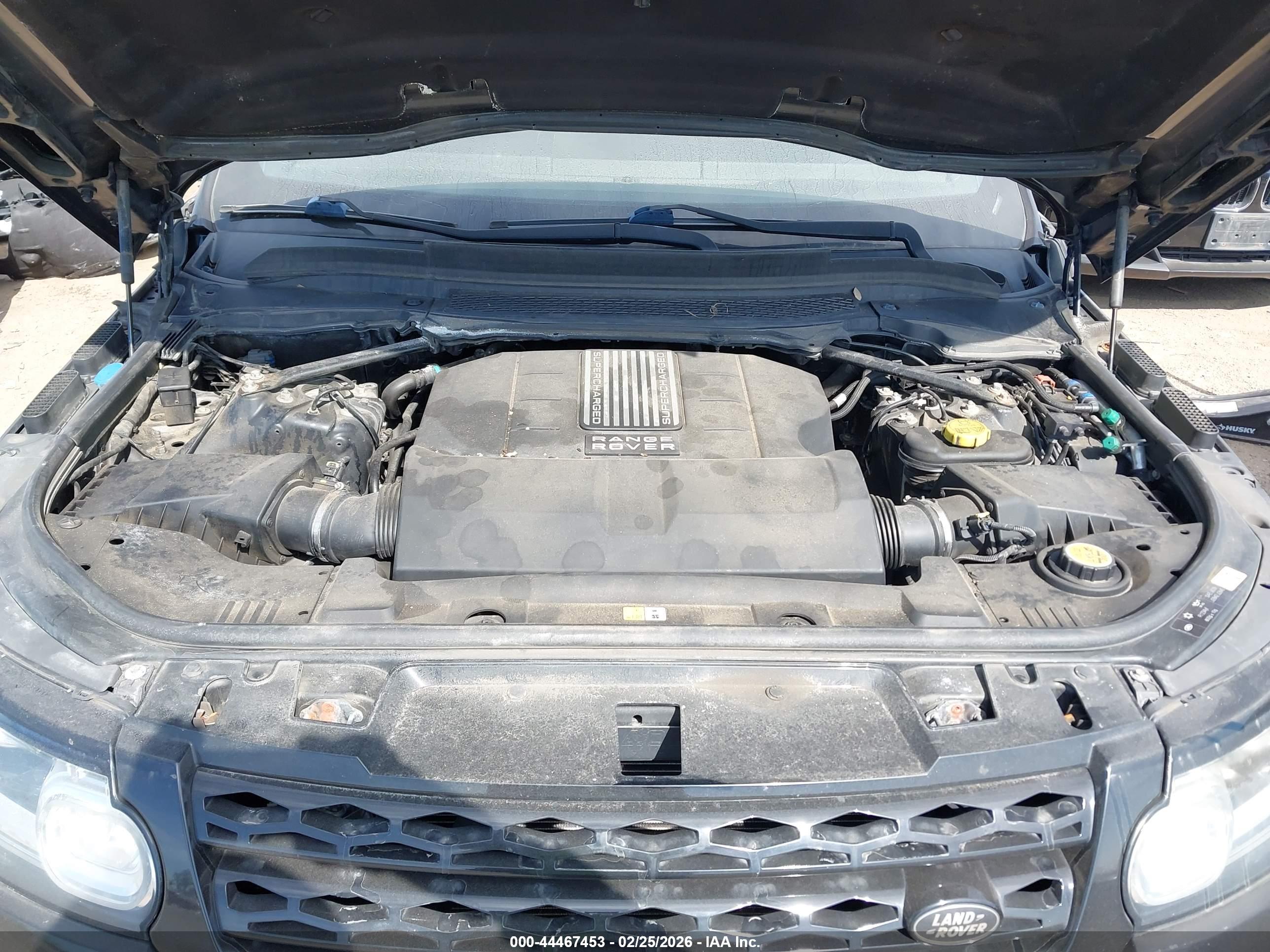 LAND ROVER image 10