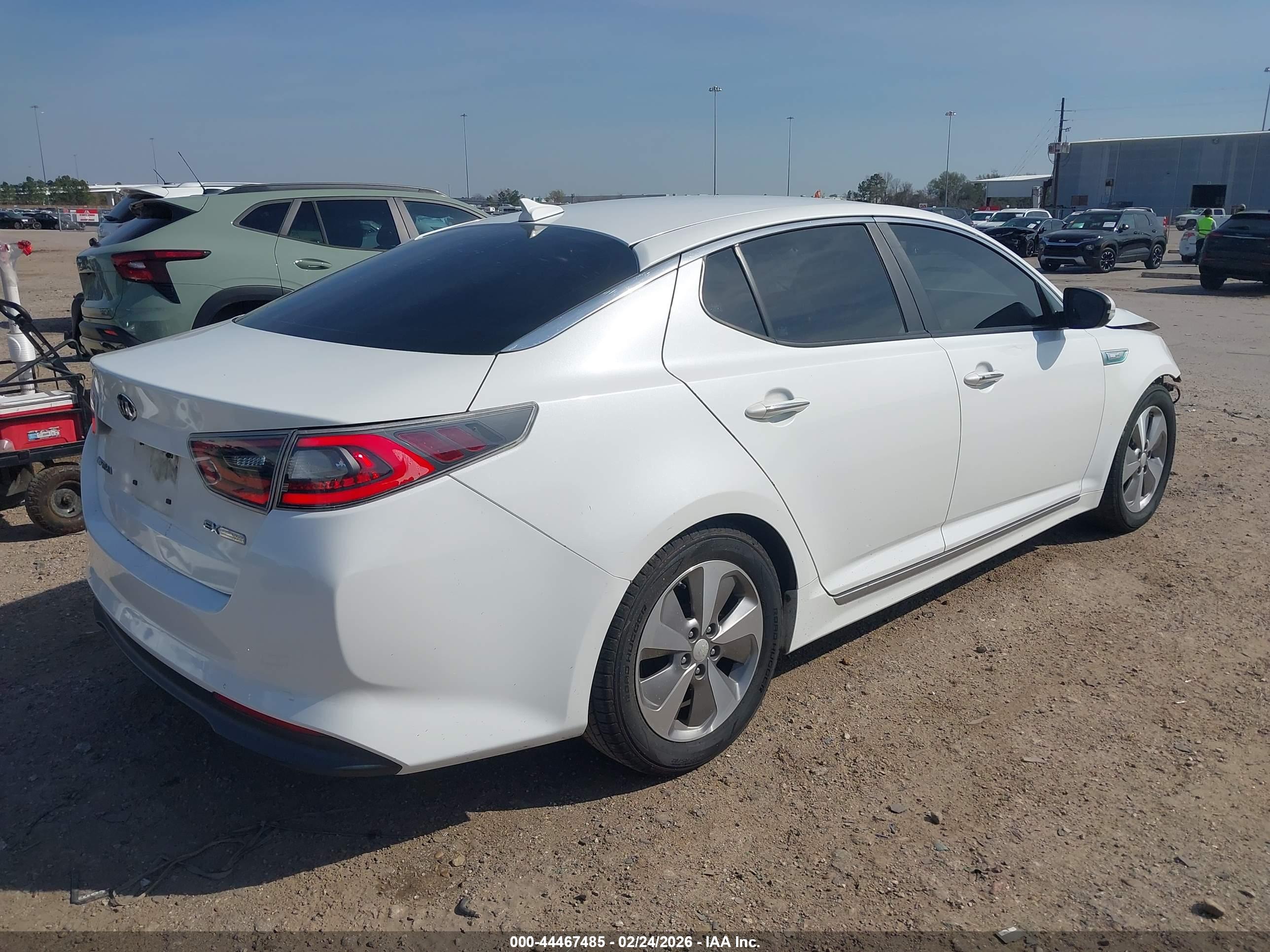 KIA OPTIMA image 4