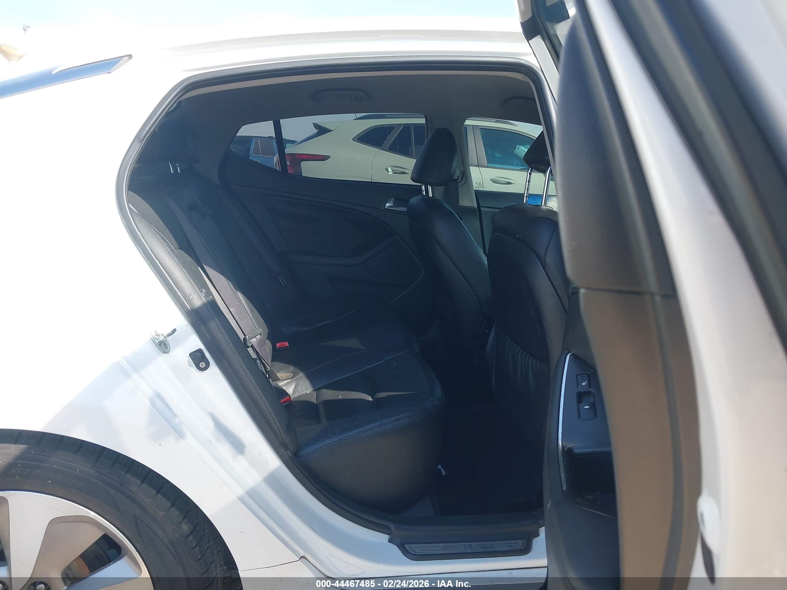 KIA OPTIMA image 8