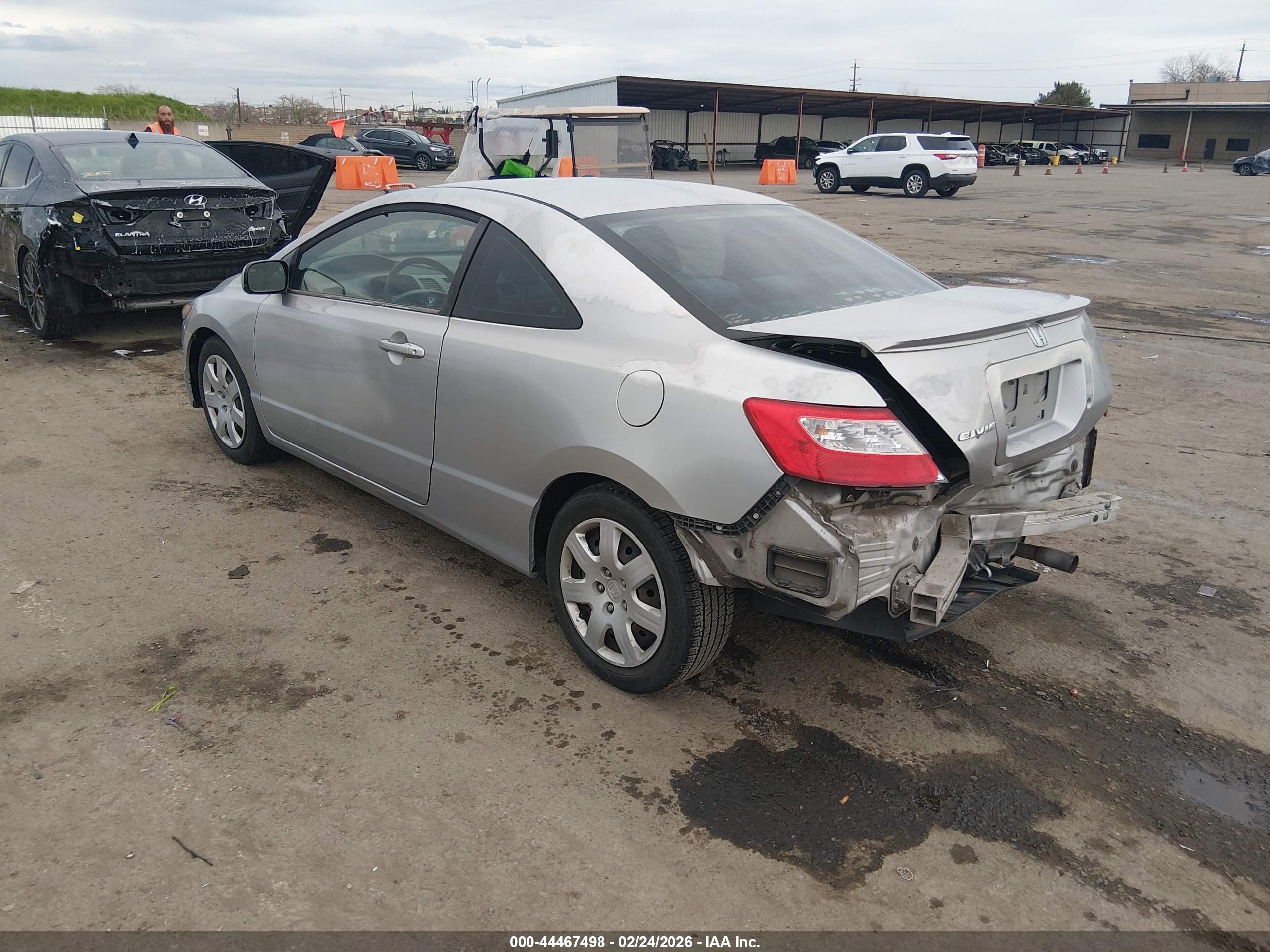 HONDA CIVIC image 3