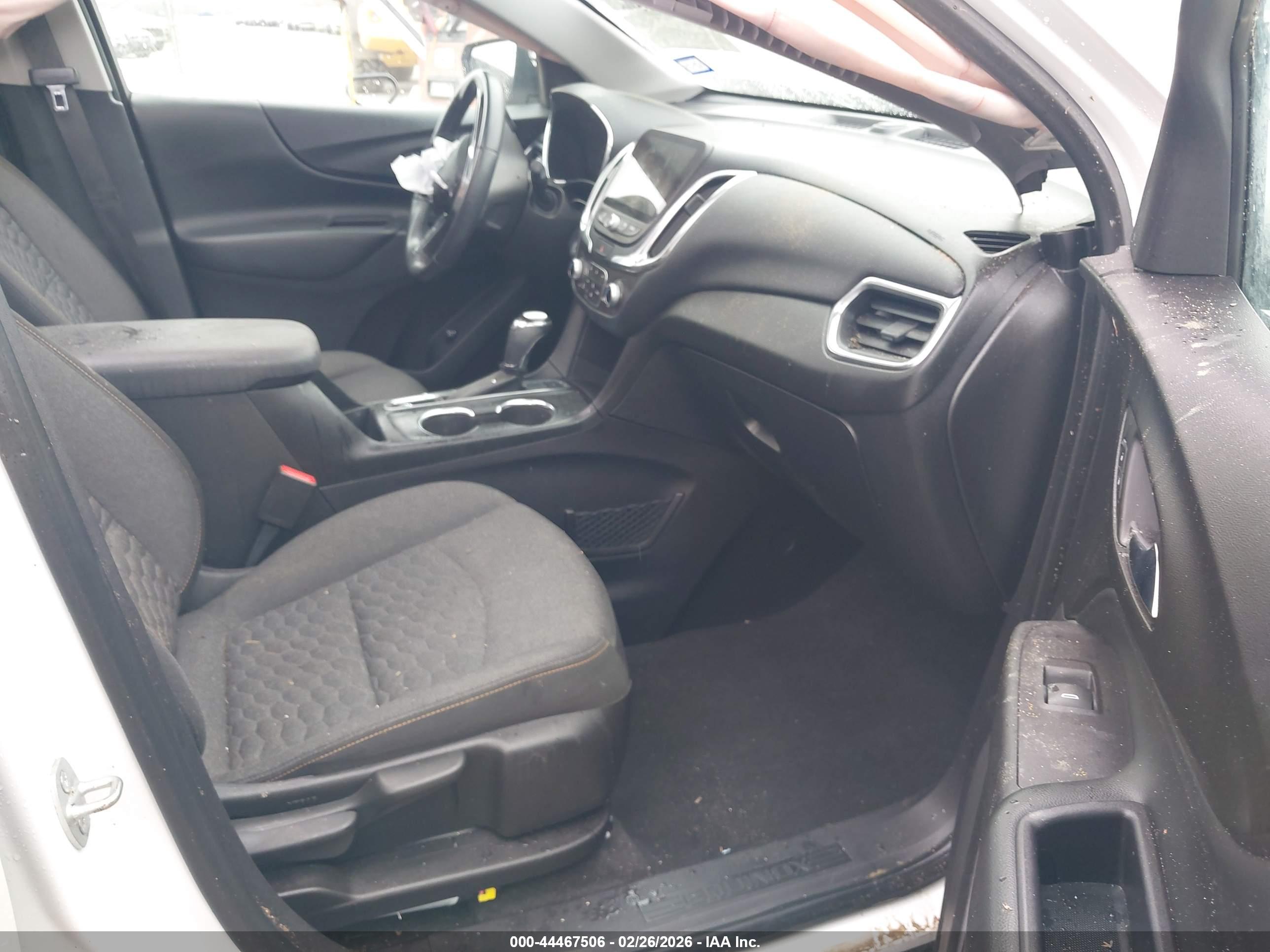 CHEVROLET EQUINOX image 5