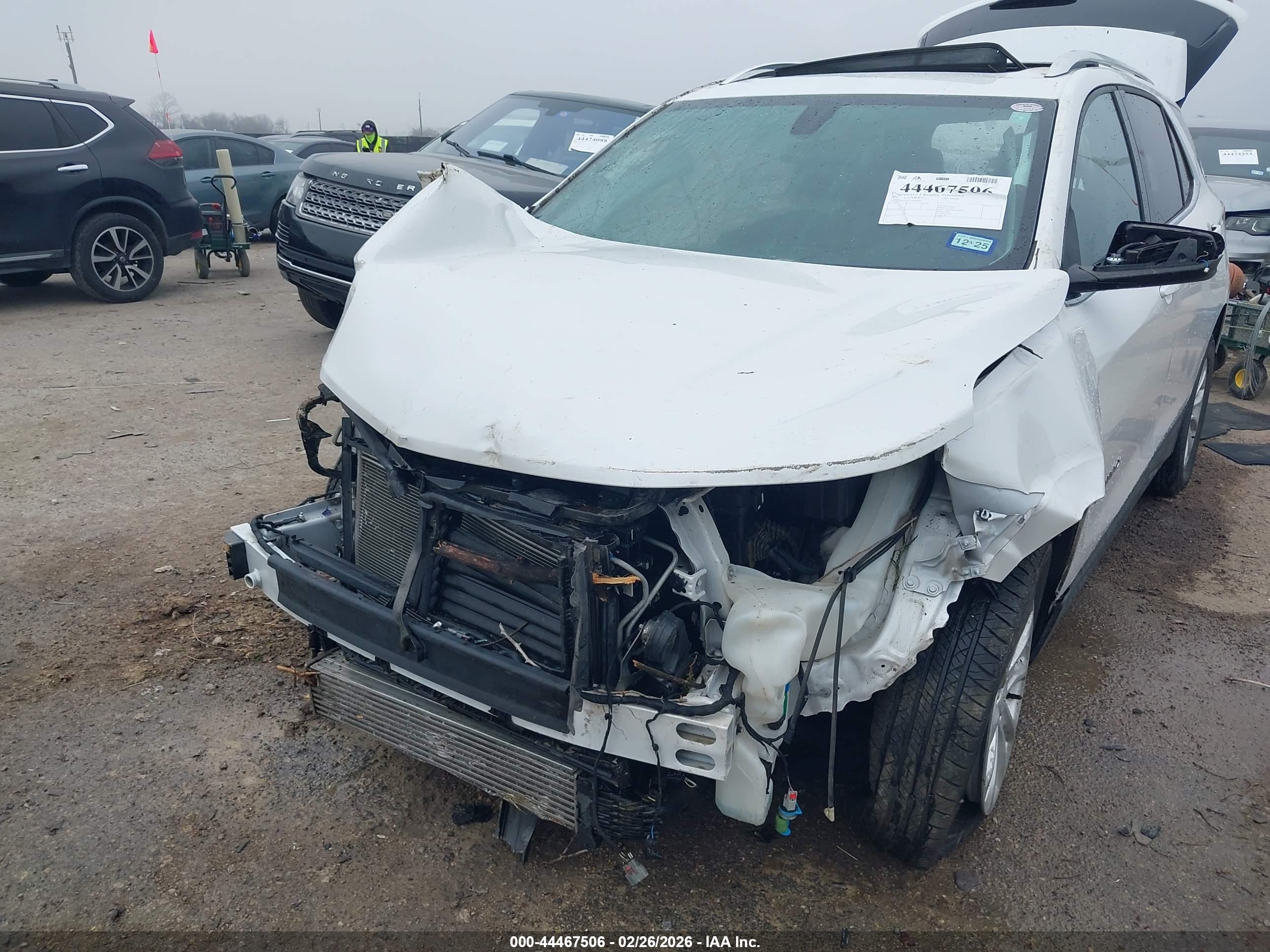 CHEVROLET EQUINOX image 6