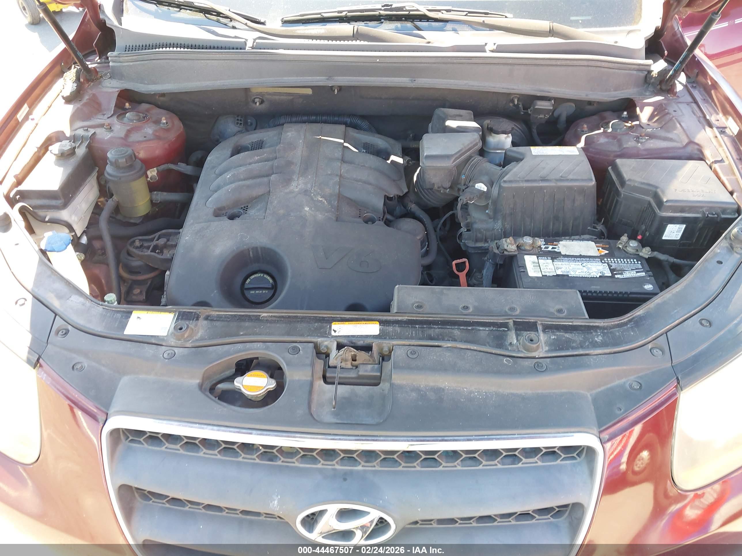 HYUNDAI SANTA image 10
