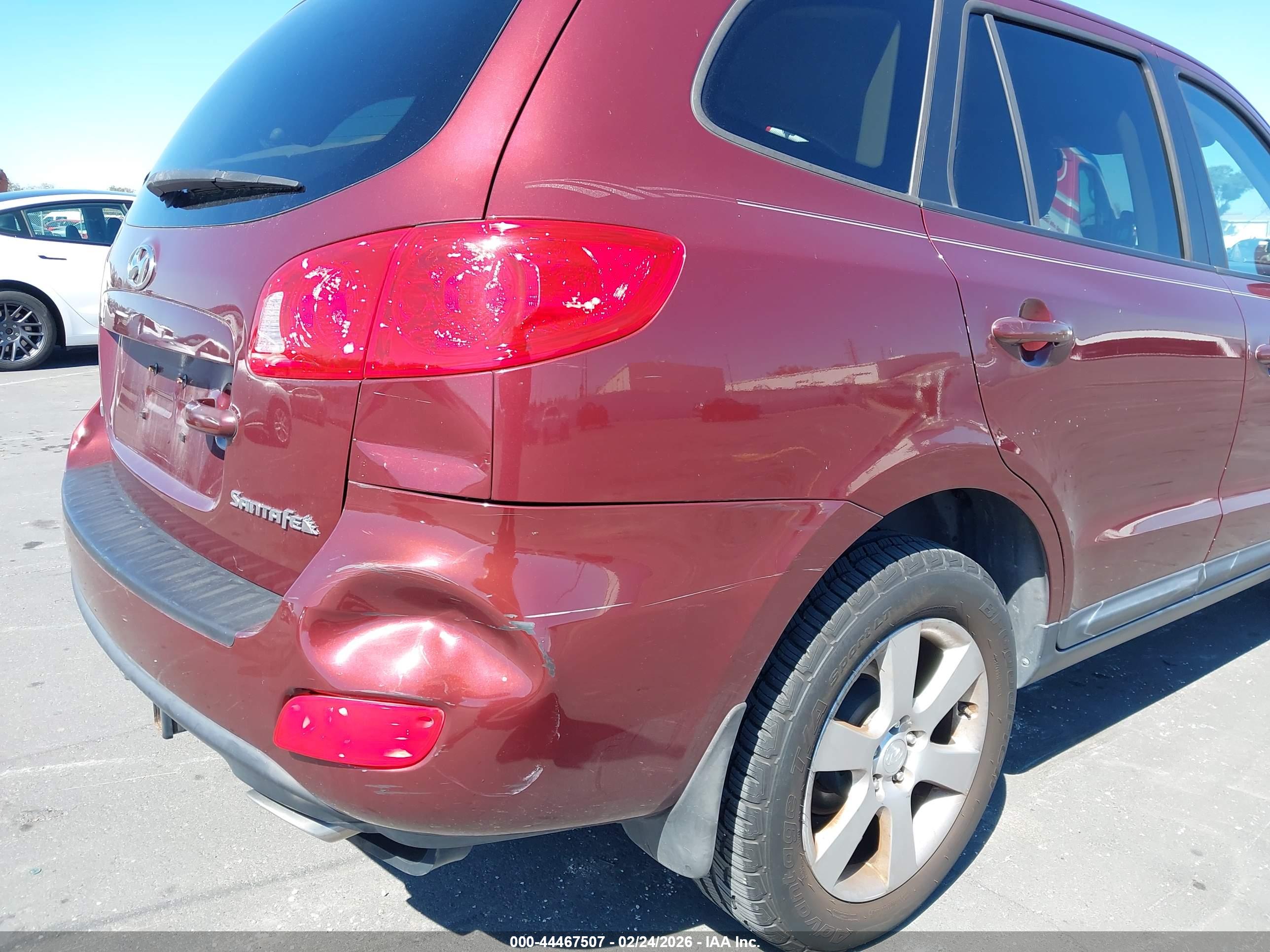 HYUNDAI SANTA image 6